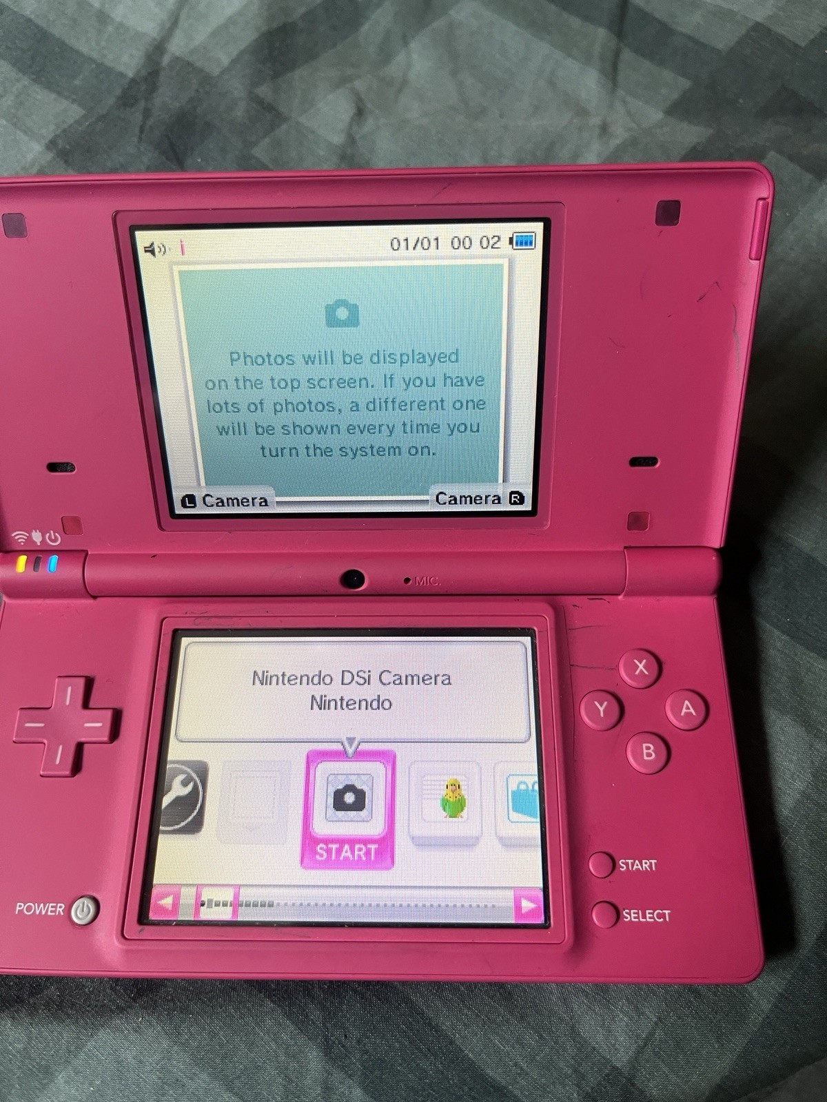 Hot Pink Nintendo DSi With Black Carrying Case Tested & Factory Reset