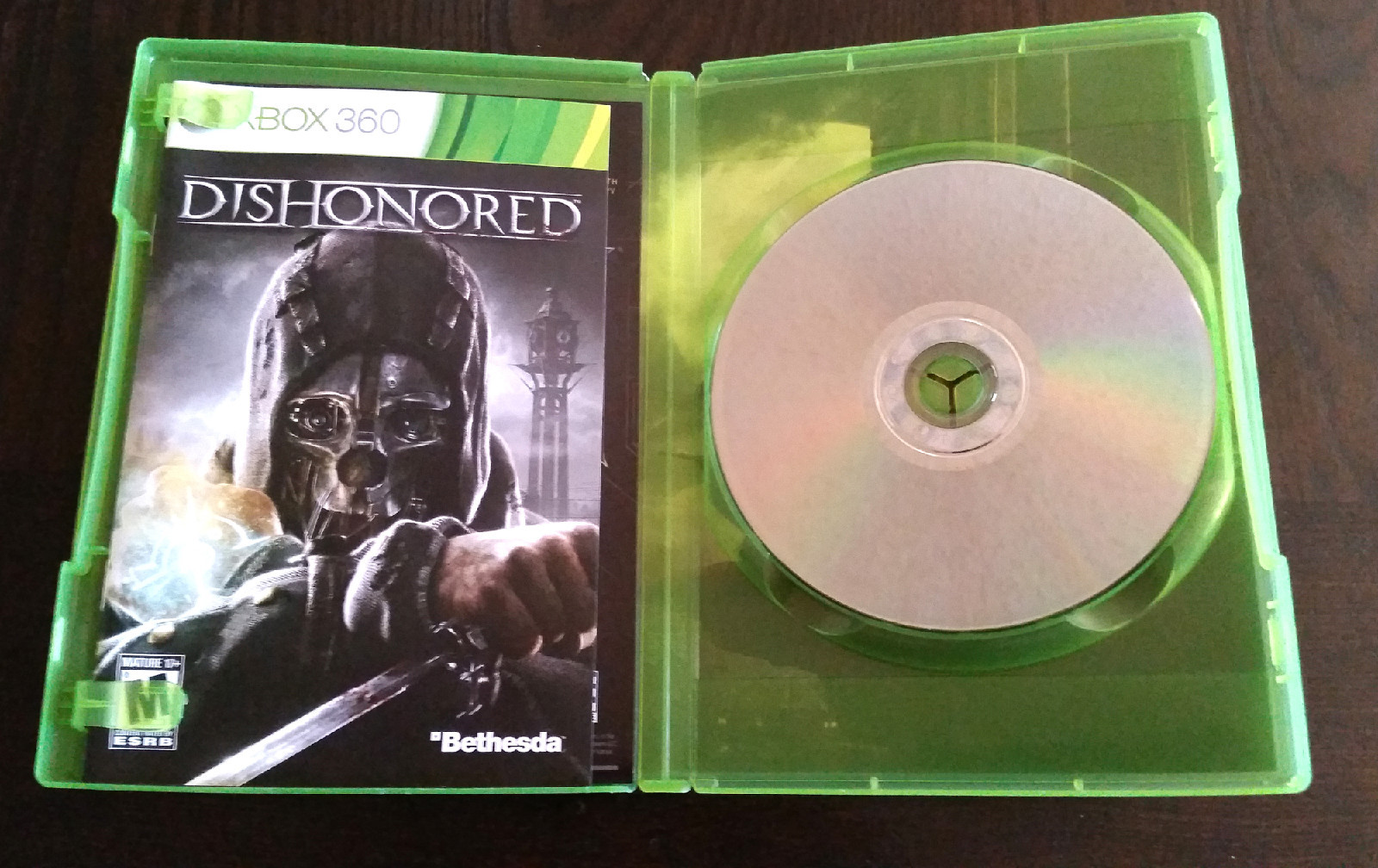 Dishonored (Xbox 360) Original Version – NOT Game of the Year Edition – Bethesda