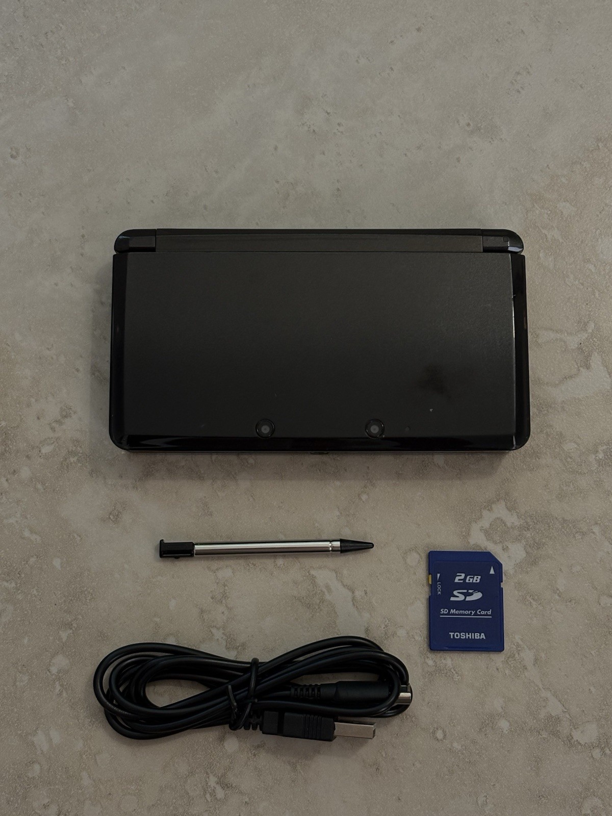 Nintendo 3DS Console Black Edition With Charger US SELLER Very Good