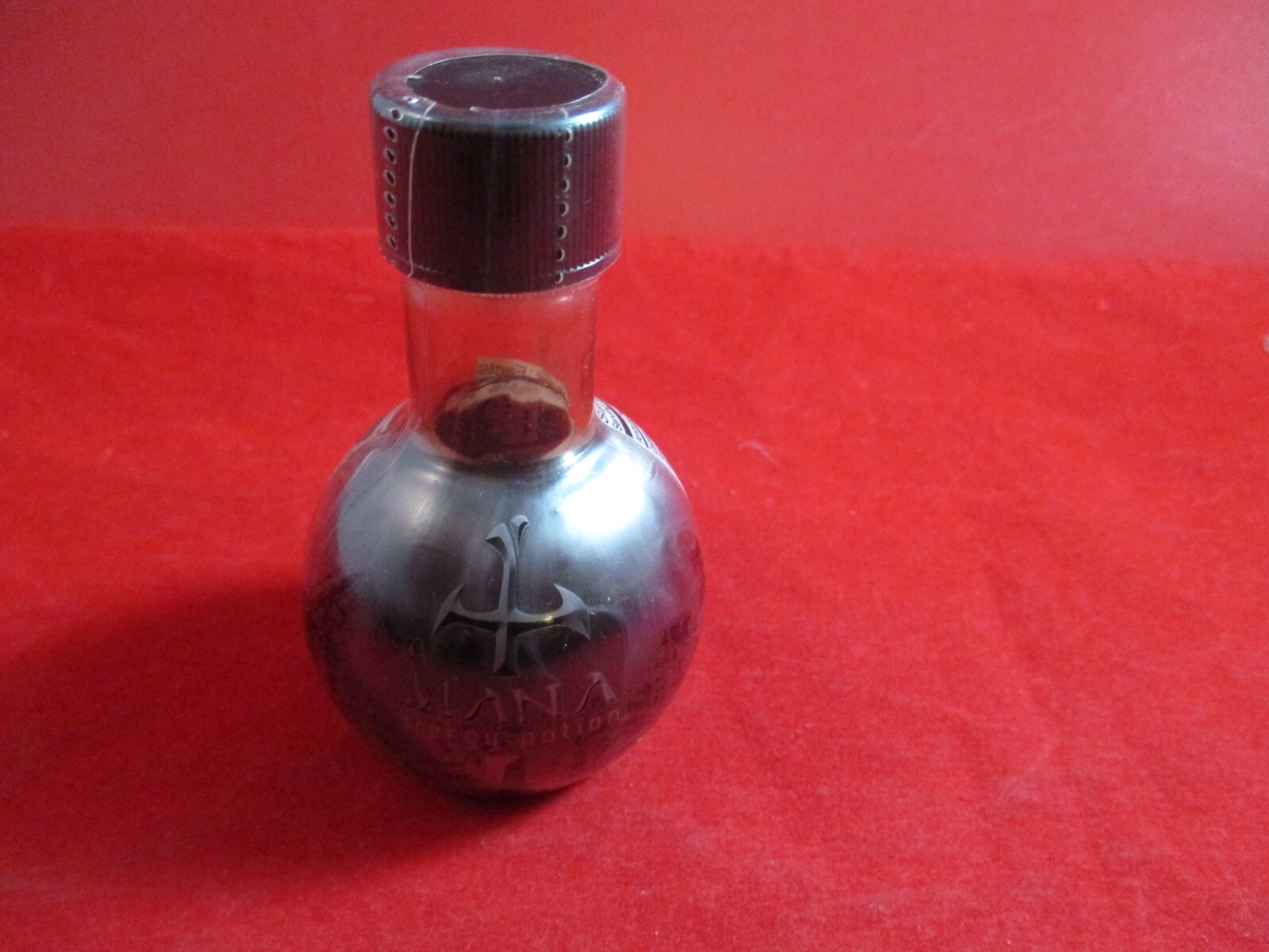 Mana Energy Potion Retro Plastic Bottle Think Geek **EXPIRED** but Sealed!