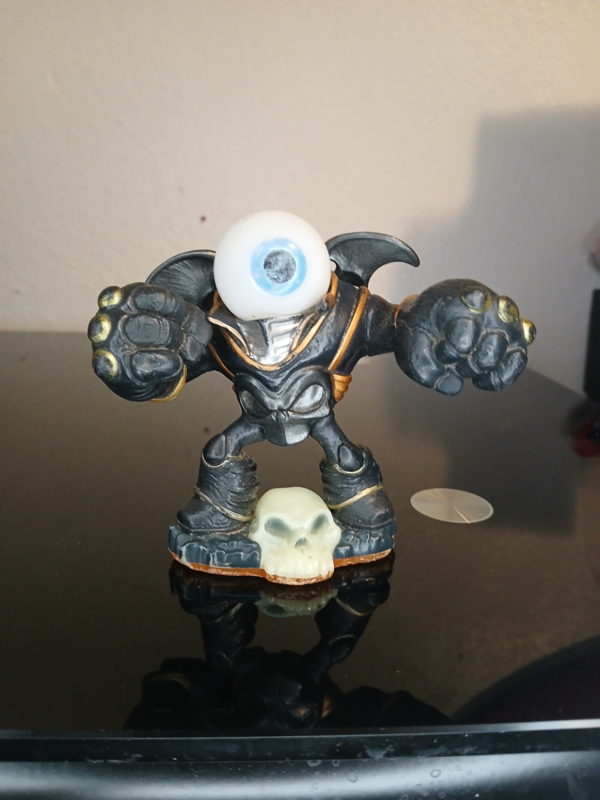 Skylanders Giants Eye-Brawl Eye Brawl Figure ONLY UnTested