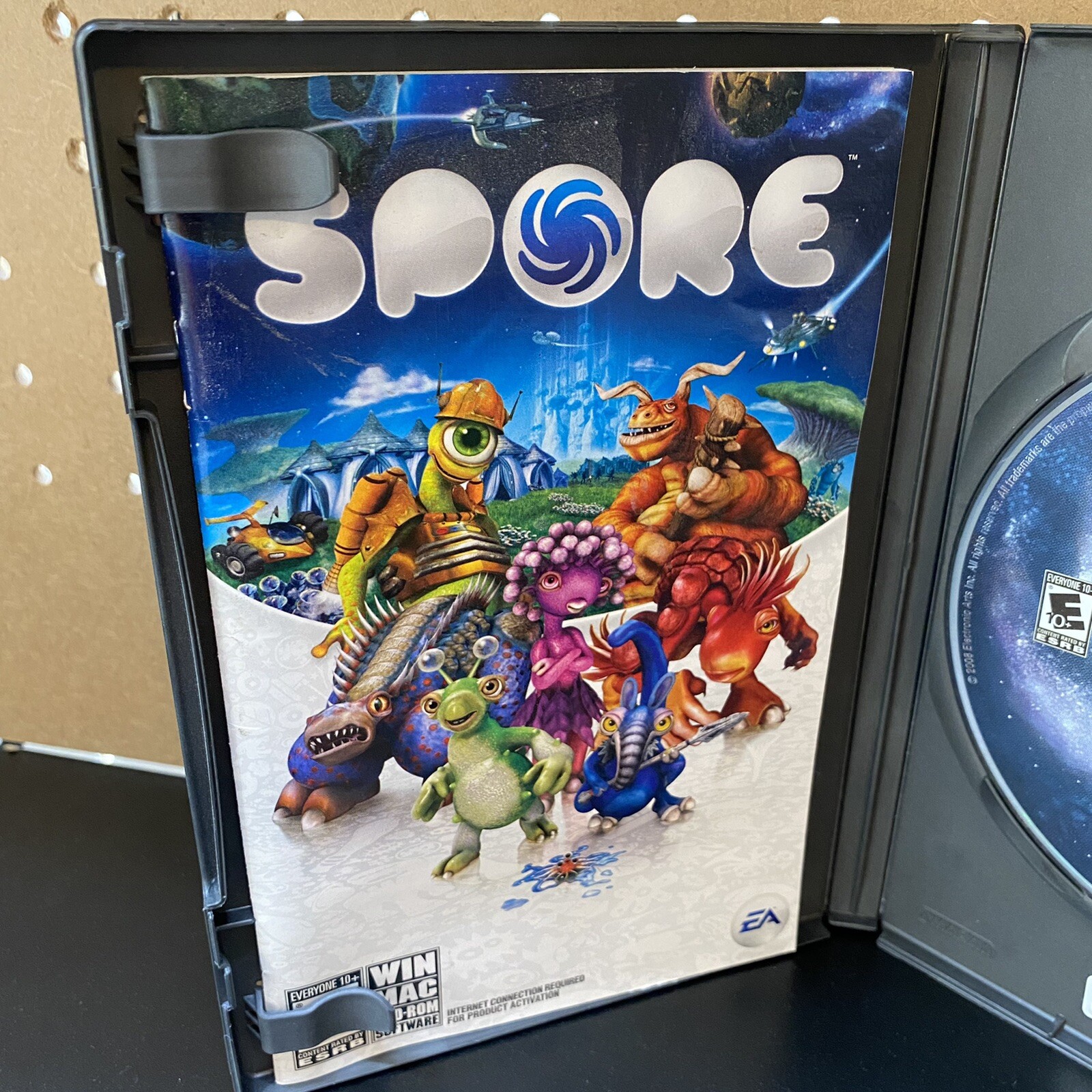 Spore (Windows/Mac, 2008) DVD-ROM Computer Game COMPLETE