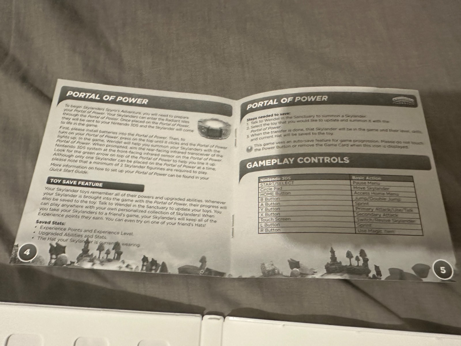 Skylanders spyros adventure for the DS plus portal and instruction manual