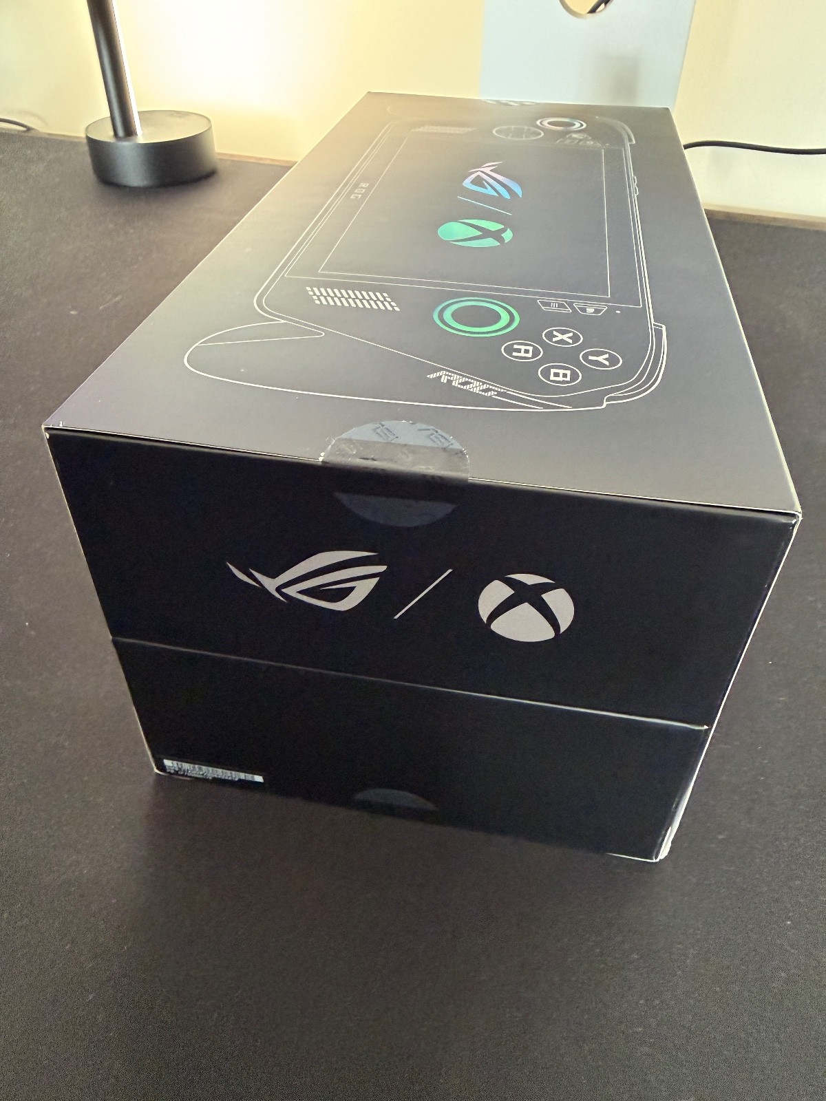 Asus ROG Xbox Ally X 7″ FHD 120Hz Gaming Handheld, New Sealed + Premium Case