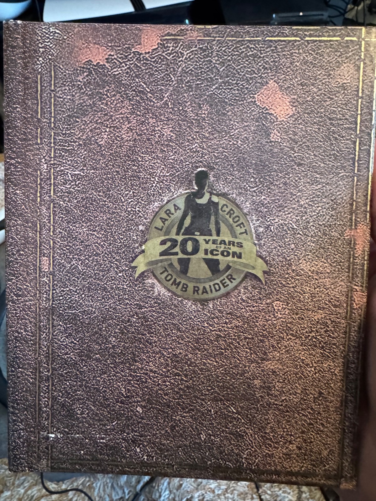 Rise of the Tomb Raider: 20 Year Celebration (PlayStation 4, 2016)