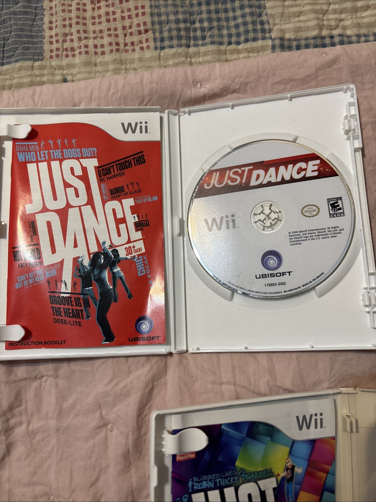 Just Dance 1,2, & 2014(Nintendo Wii Lot Of 3 Games) CIB Complete with Manuals