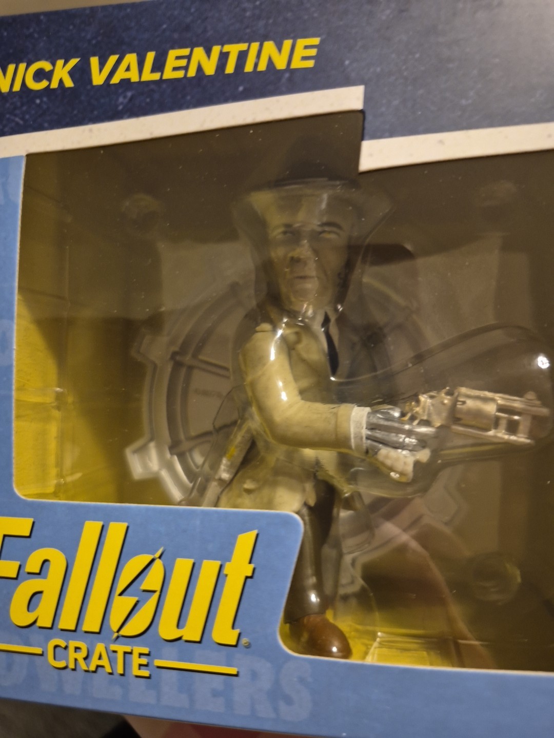 Fallout 4 Bethesda Loot Crate Nick Valentine Figurine New In box