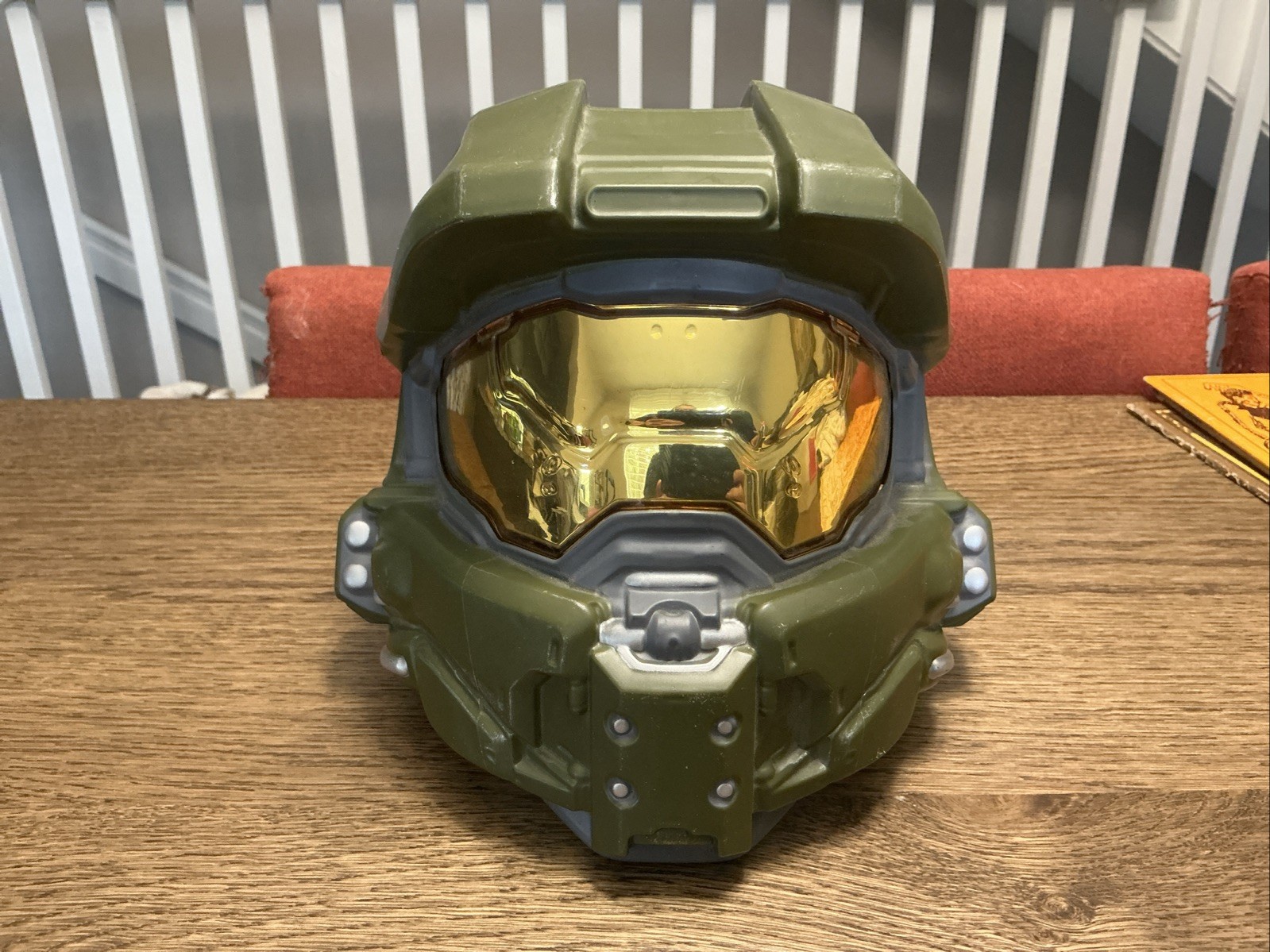 2015 Microsoft XBOX Halo Master Chief Helmet Mask