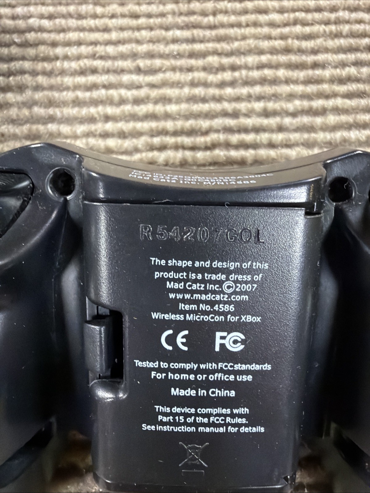 Mad Catz Xbox Wireless MicroCon Controller Receiver 4586 2.4ghz Untested