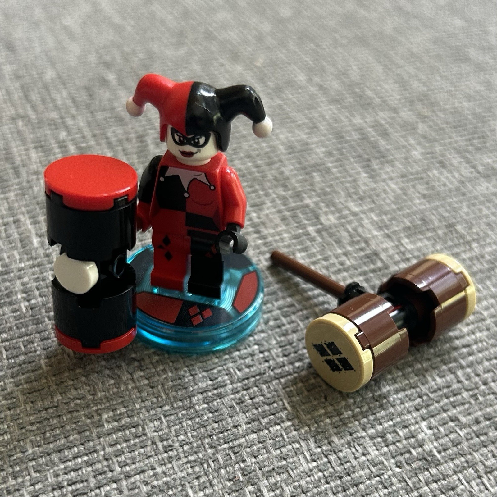 LEGO Dimensions DC COMICS Harley Quinn Minifigure