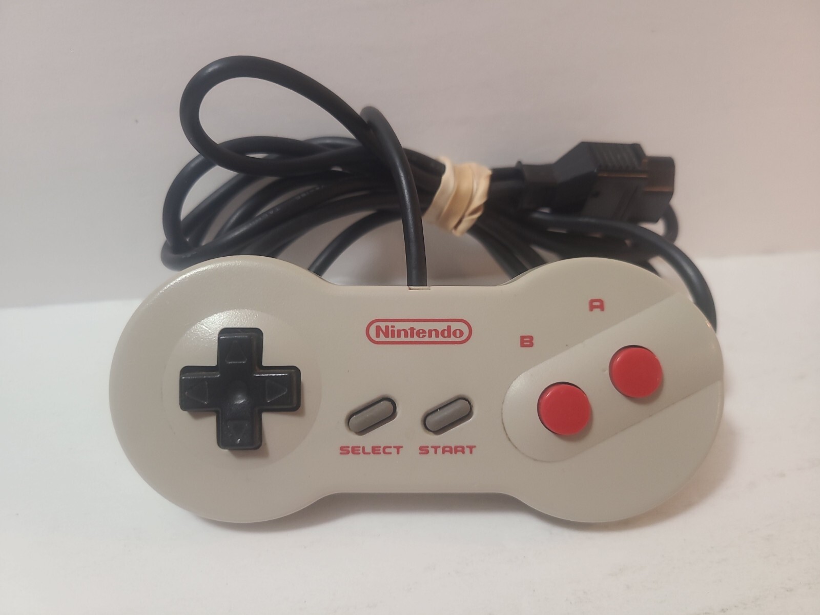 Authentic Genuine OEM Nintendo NES Dog Bone Remote Controller Gamepad NES-039