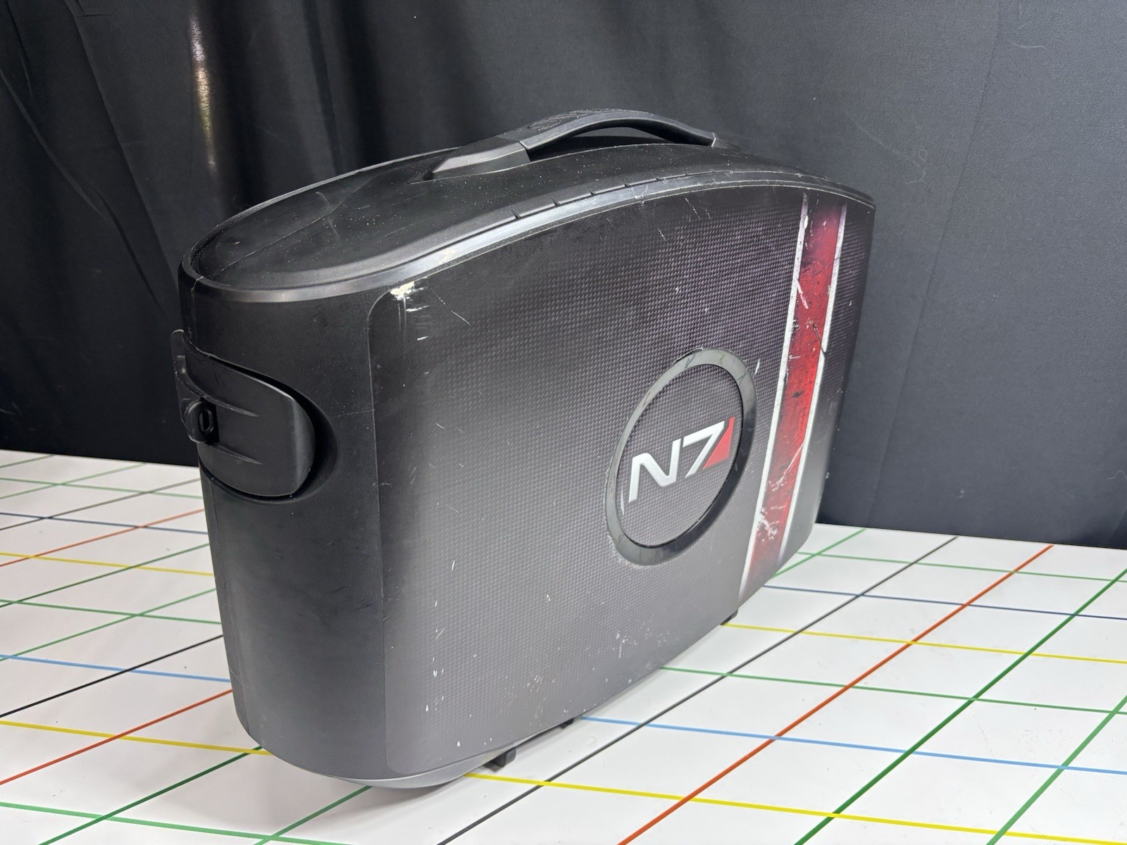 GAEMS G155 Mass Effect (N7) Edition
