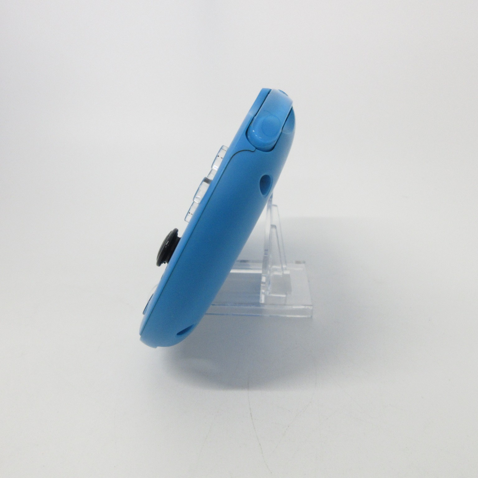 【Near Mint】Sony PS Vita PCH-2000 Aqua blue Wi-Fi Model Console #RET08/0704/05