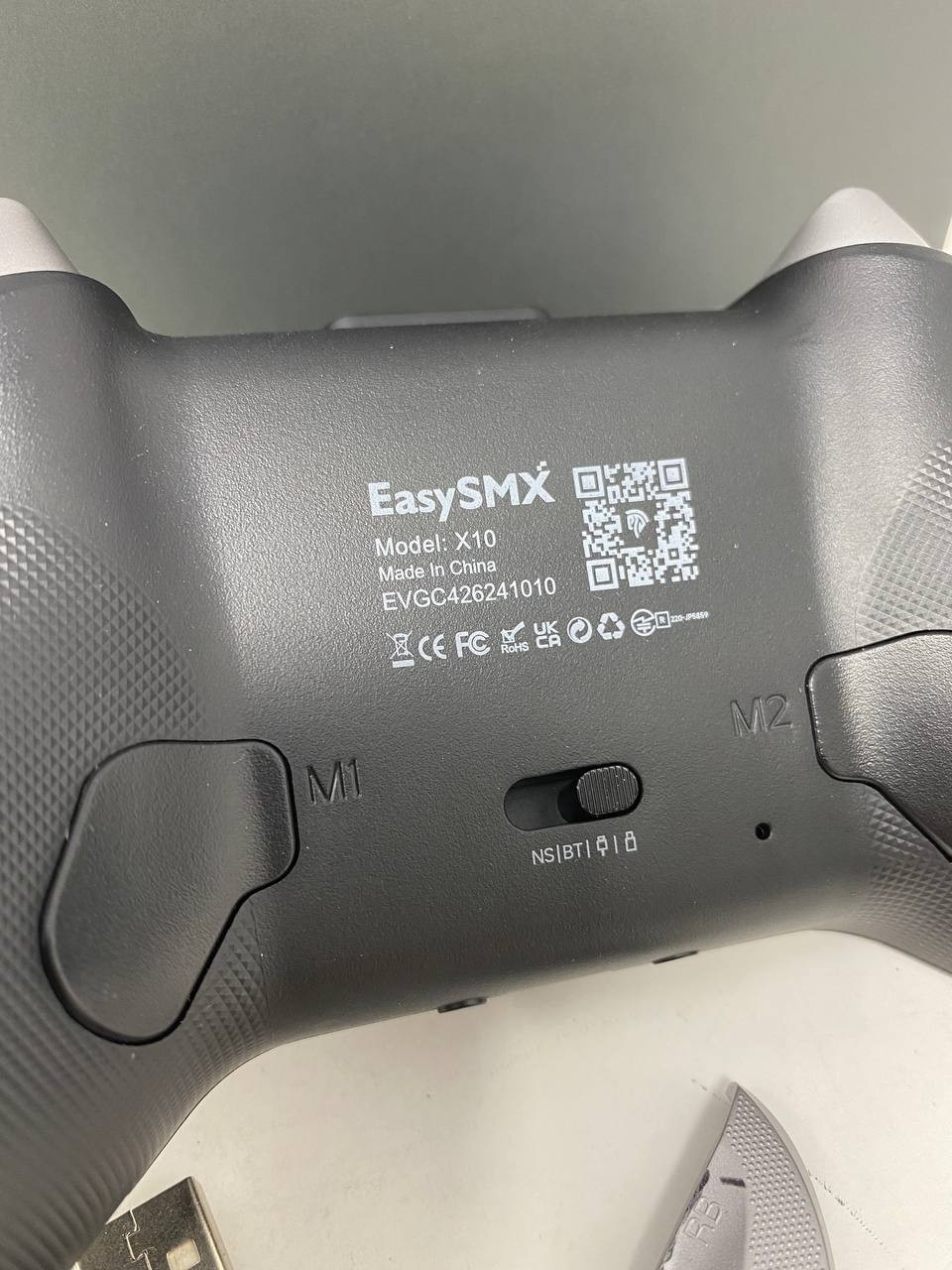 EasySMX X10 Wireless PC Controller – Broken Top Button Used Game Gaming