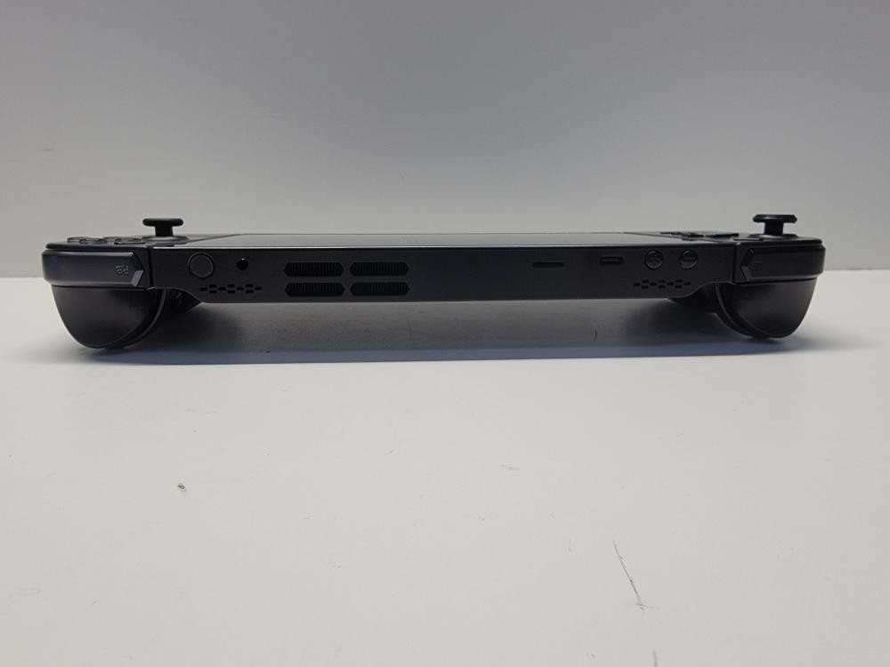 LENOVO LEGION GO W/ACC (P14028624)