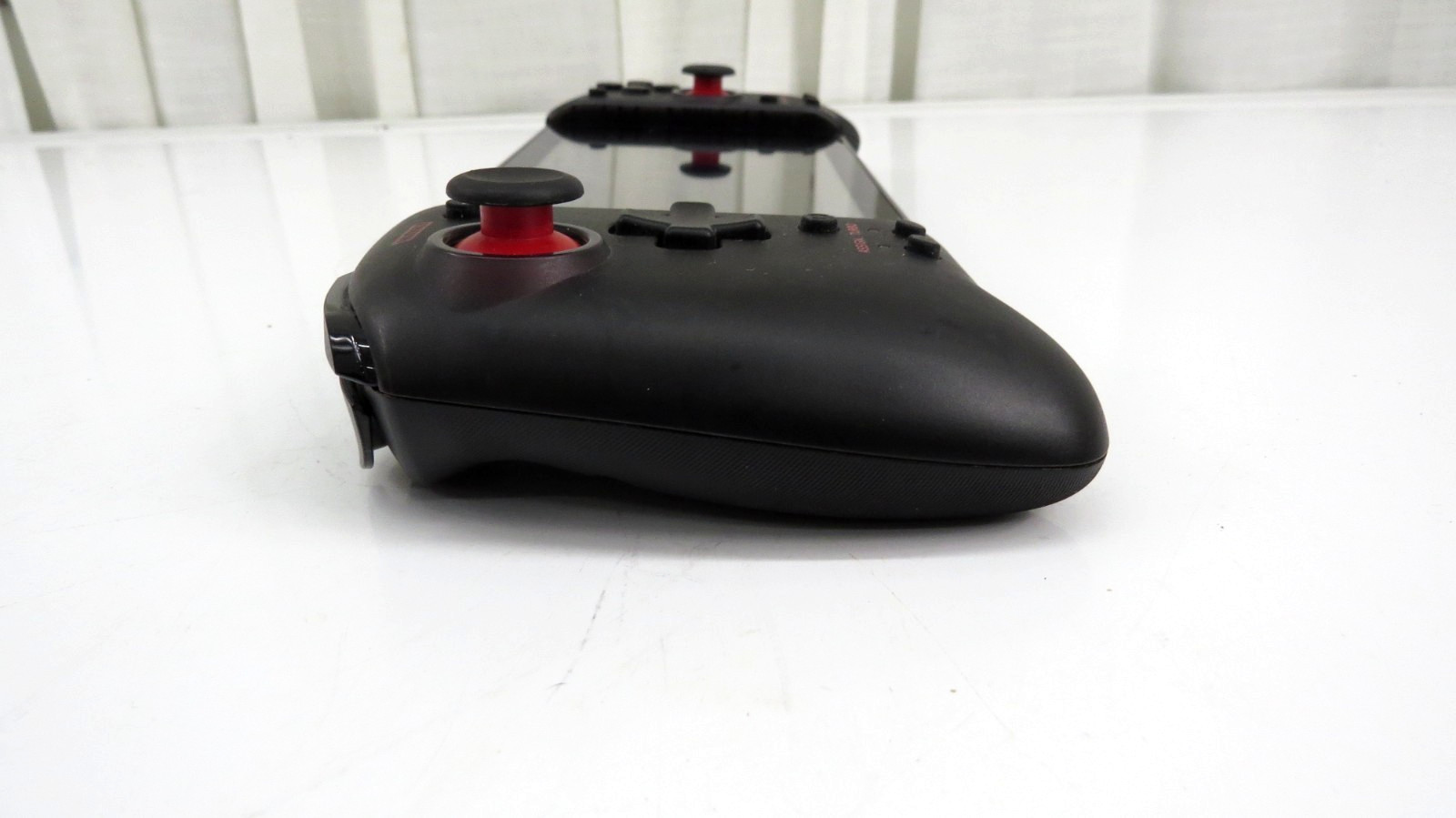 Nintendo Switch HAC-001 Console W/Hori Split Pad Black Controllers, Dock, Power