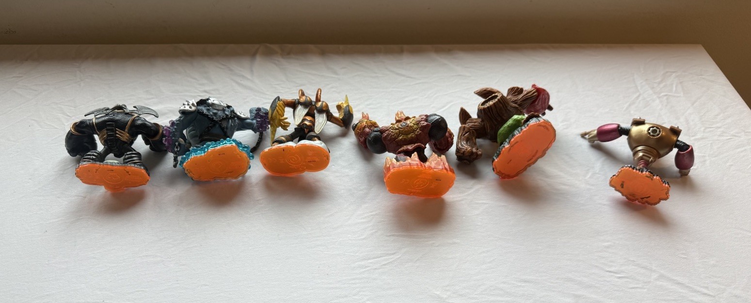 Skylanders Giants 6 figure bundle (Tree Rex, Crusher, Bouncer, Hot Head, etc.)