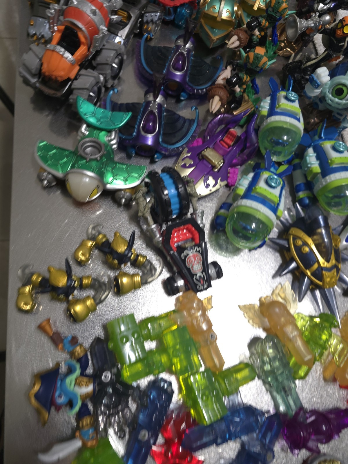 HUGE Skylanders Lot 100+ Figures WORKING GREAT NO RETURNS ACCEPTED