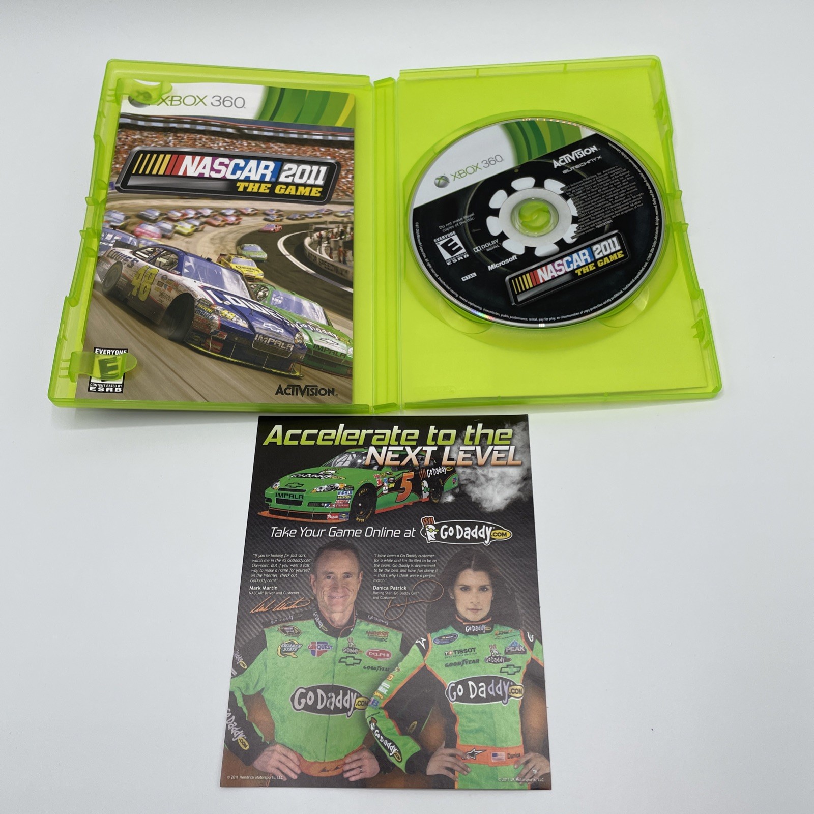 NASCAR The Game 2011 Xbox 360 Complete CIB + Insert