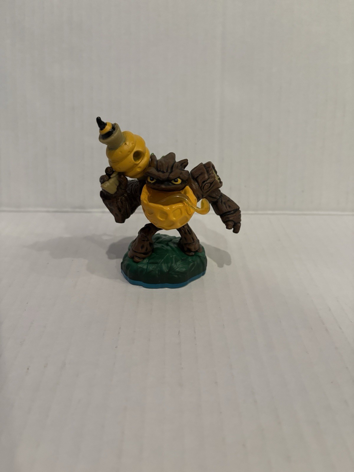 Lightcore Bumble Blast FREE SHIPPING 2013 Skylanders Swap Force