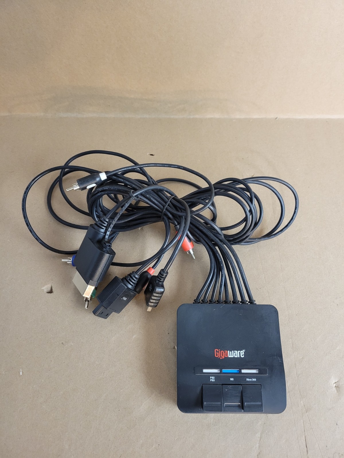 Gigaware AV Switch Component RCA Selector PS2 PS3 Wii Xbox 360 Multi Console