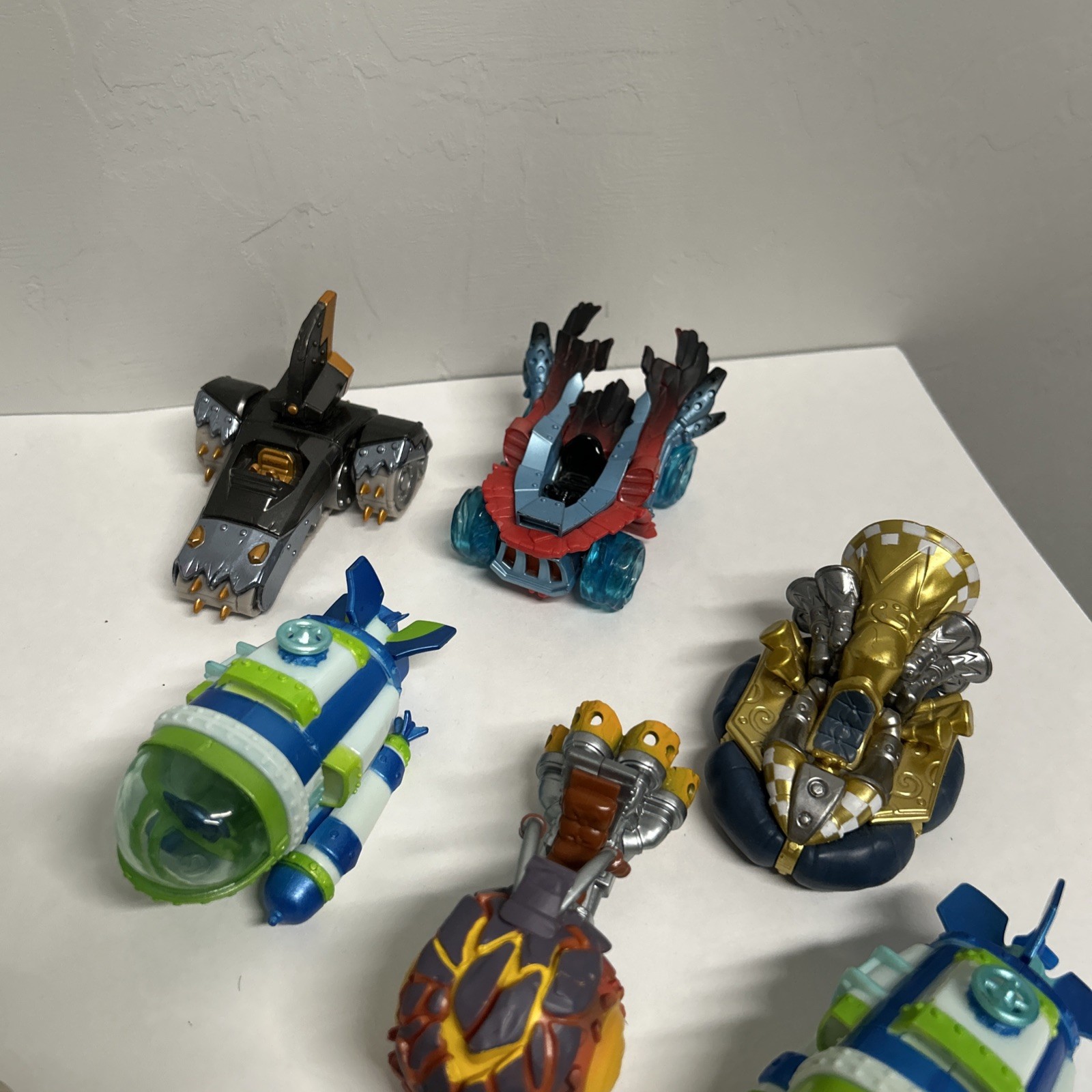 Skylanders Superchargers Lot 9 Figures 10 Vehicles Tested & Working!