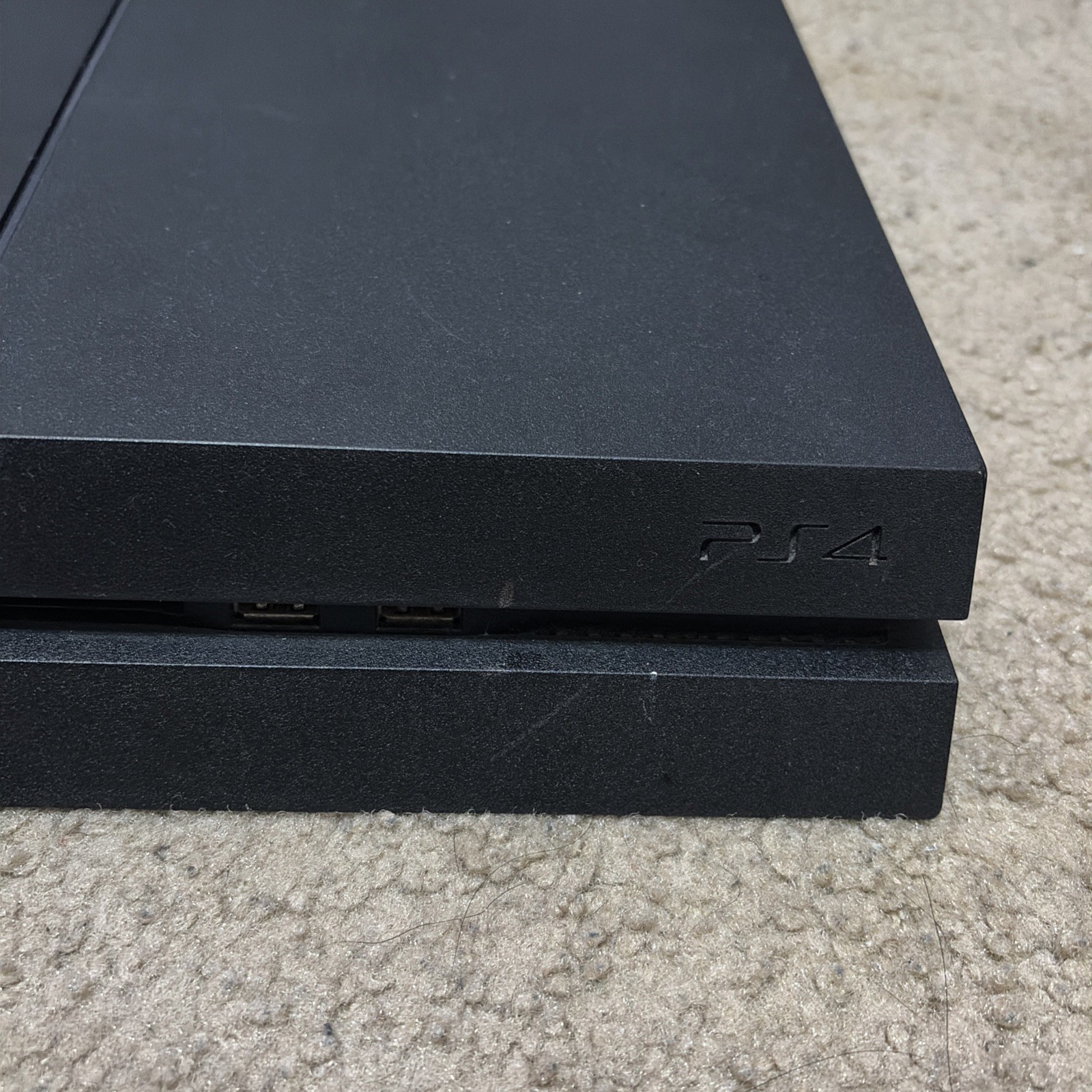 Sony PlayStation 4 500GB Black Console PS4 CUH-1215A w/ Controller 2 Games