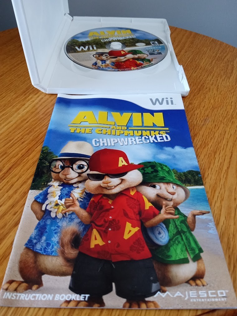 Alvin and the Chipmunks: Chipwrecked (Nintendo Wii, 2011) Complete