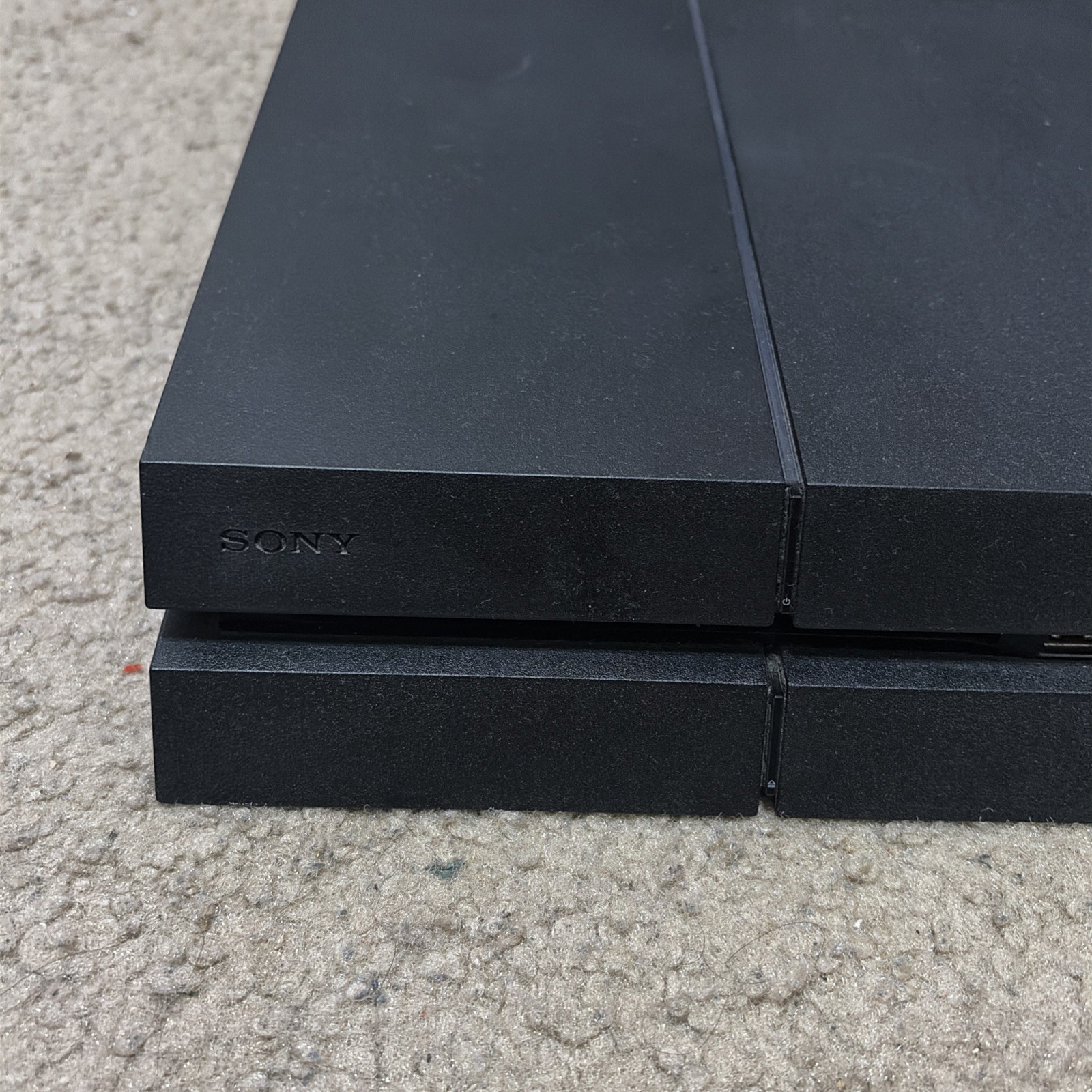 Sony PlayStation 4 500GB Black Console PS4 CUH-1215A w/ Controller 2 Games