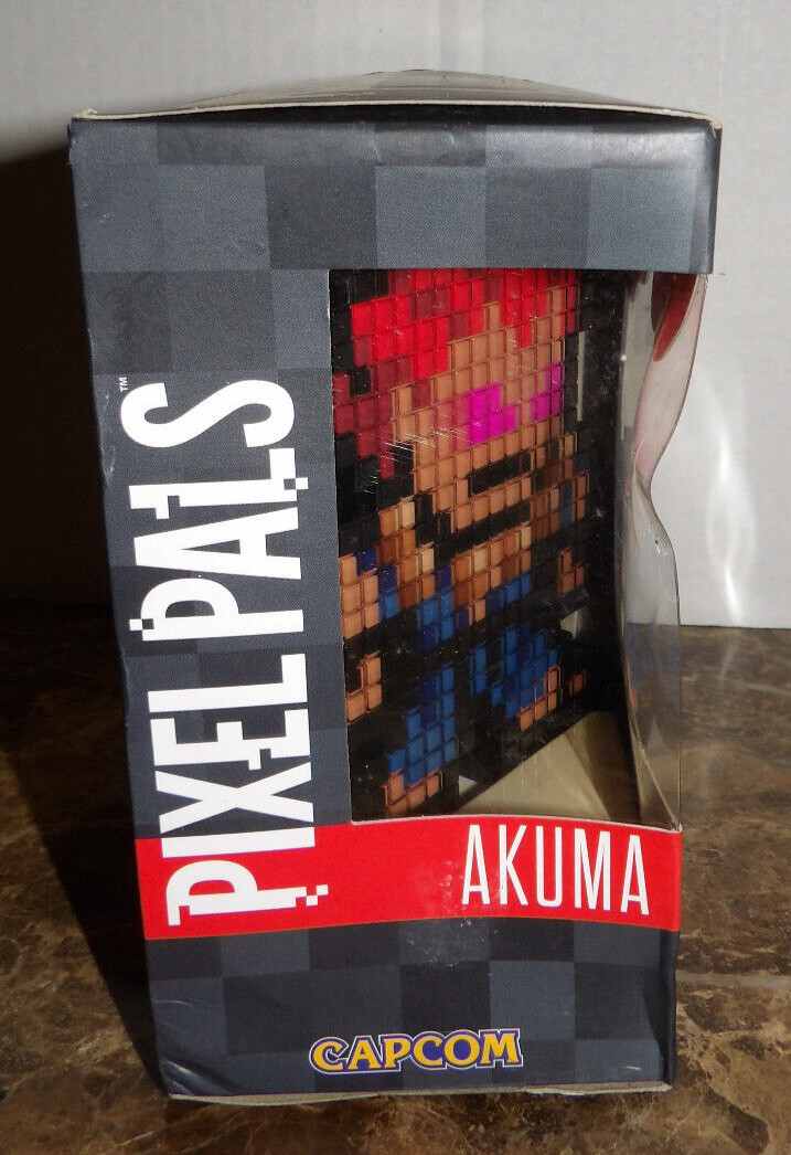 Pixel Pals: Street Fighter 30th Anniversary – Akuma #017 New in Box Light Up