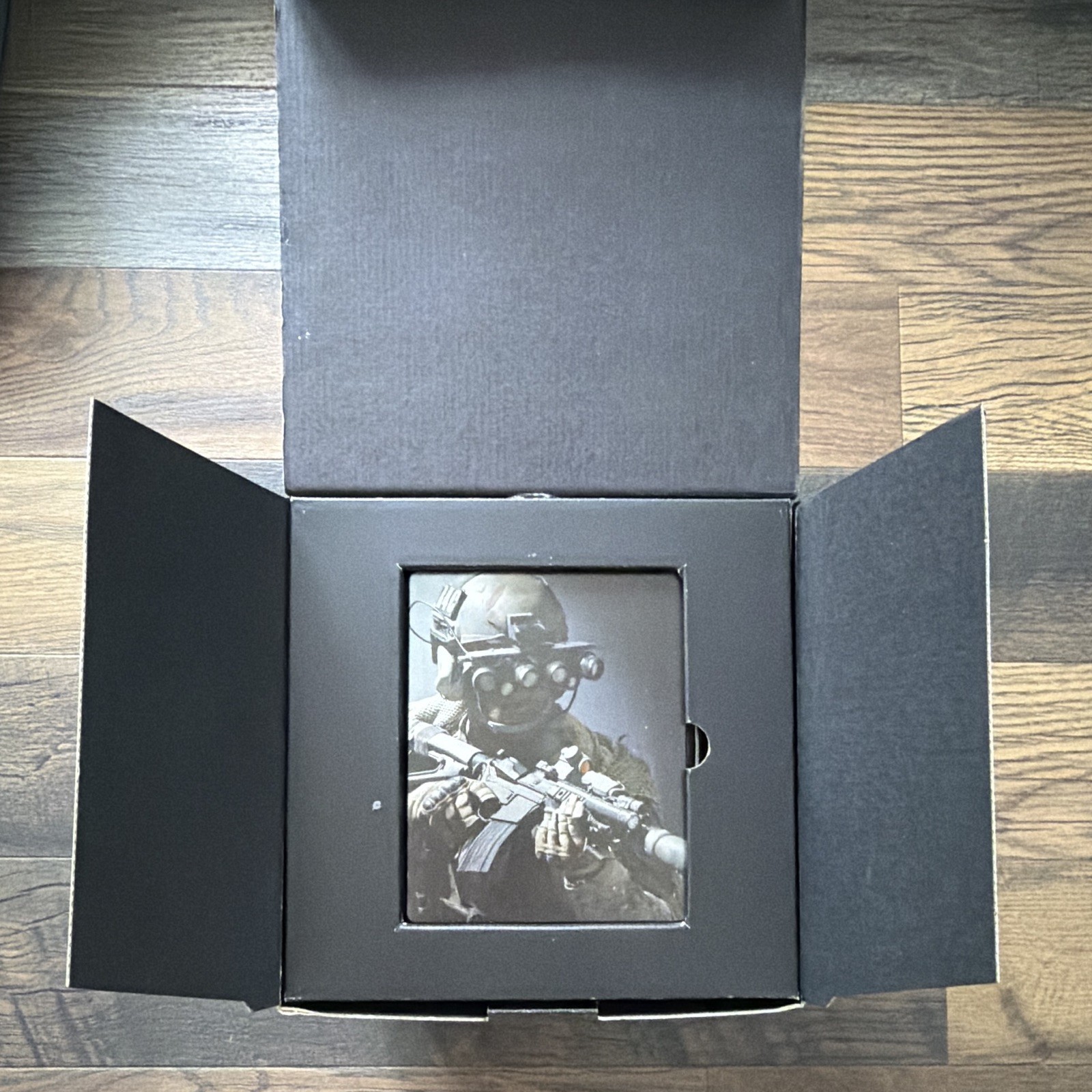 OPEN BOX Activision CALL OF DUTY: Modern Warfare DARK EDITION PS4 M Shooter