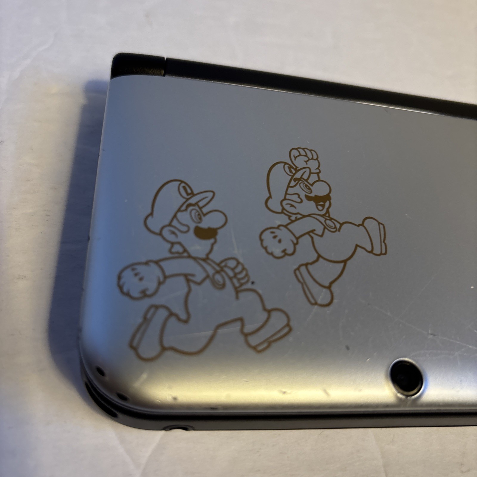 Nintendo 3DS XL Mario & Luigi Dream Team 4GB Handheld System Bundle W/ Charger