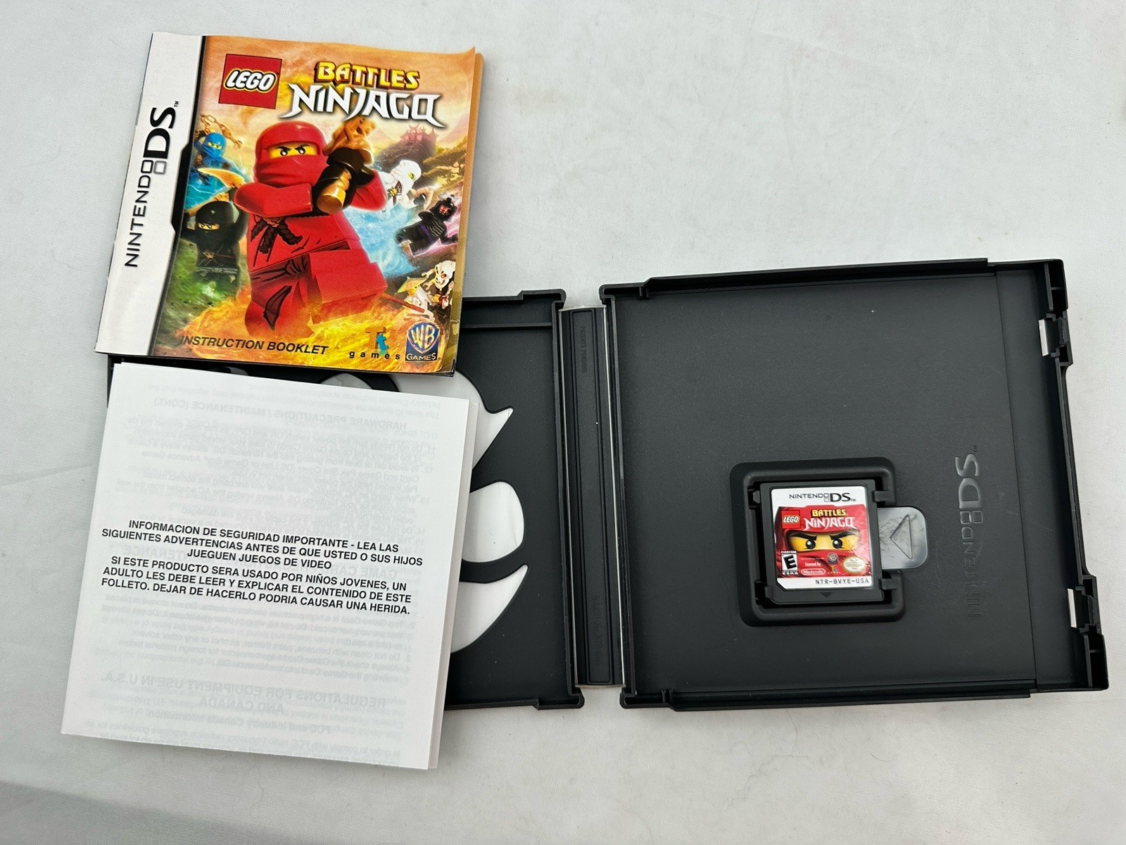 Nintendo DS – LEGO Battles: Ninjago – Complete in Box w/ Manual – Tested