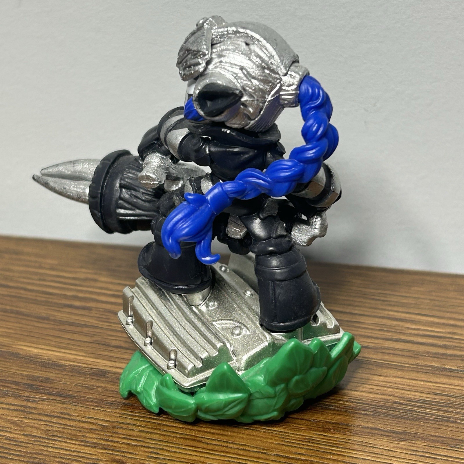 Skylanders Superchargers Dark Super Shot Stealth Elf Character Figure