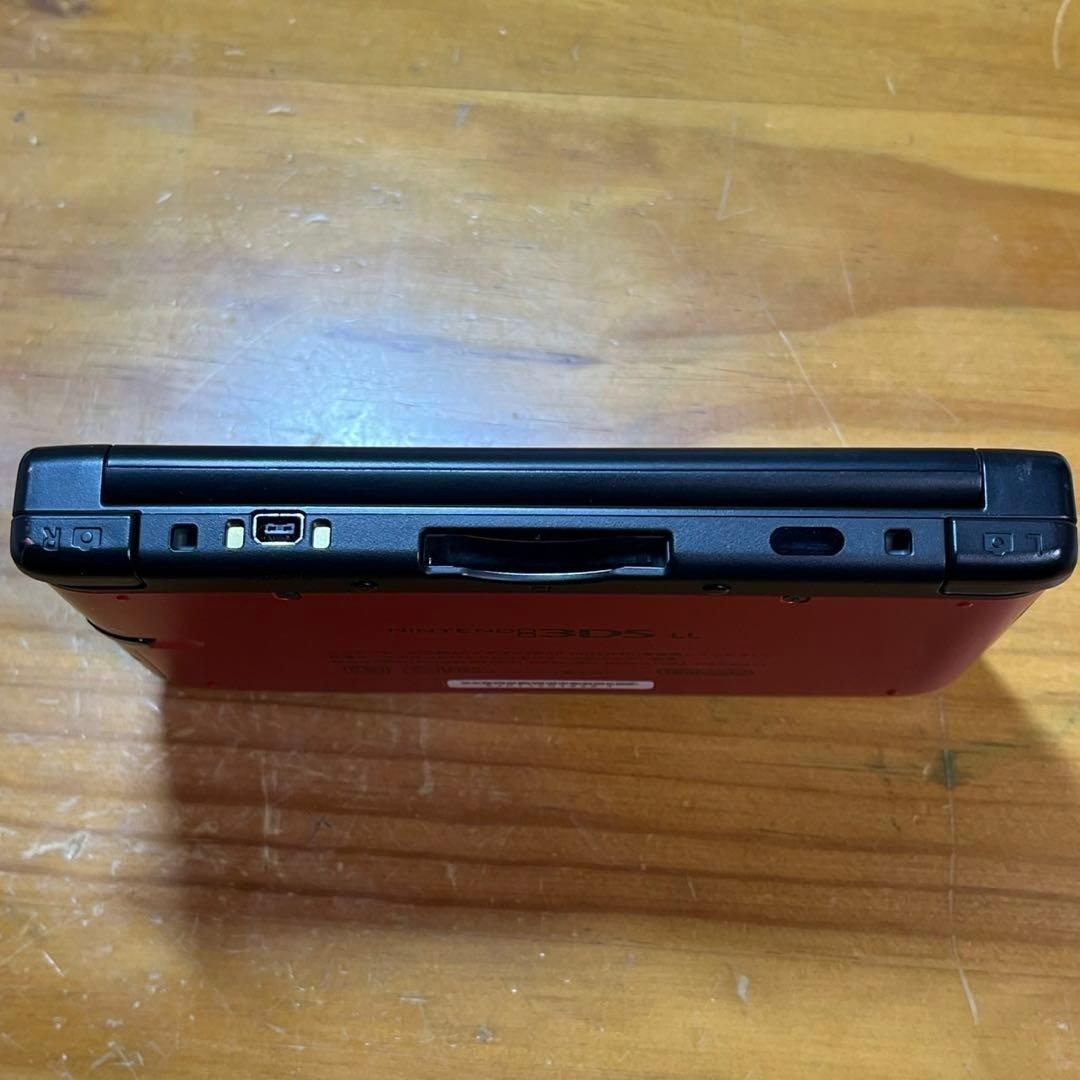 Nintendo 3DS LL Red x Black 6150 From Japan
