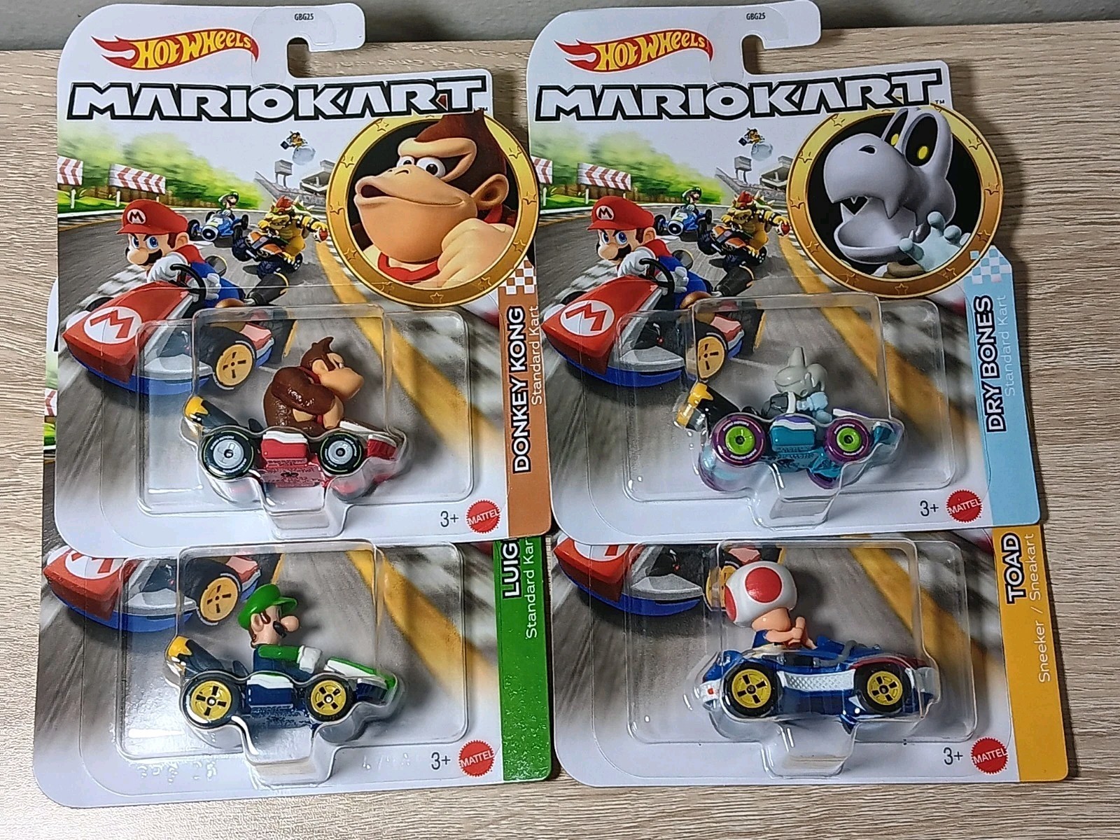 *FREE SHIP* 4-PK DRY BONES SUPER MARIO Kart Hot Wheels Luigi Toad Donkey Kong