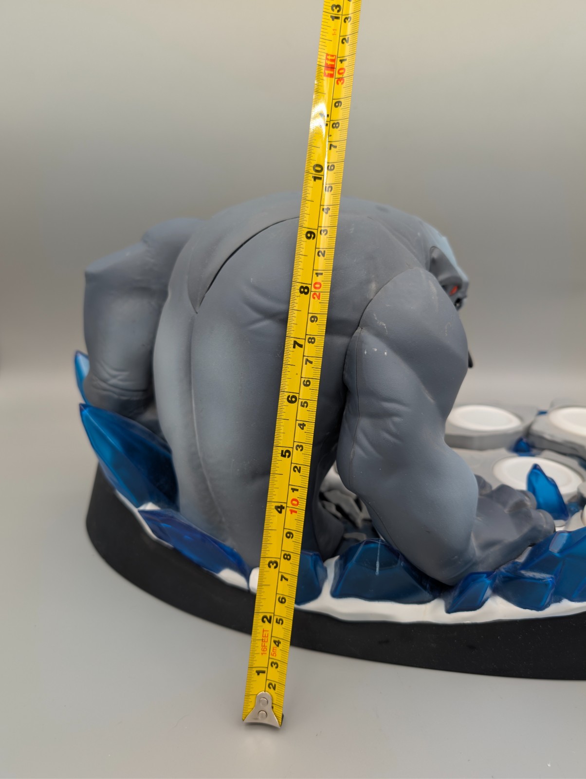 Disney Infinity 2.0 Collectors Marvel Frost Giant Beast Base Display Stand