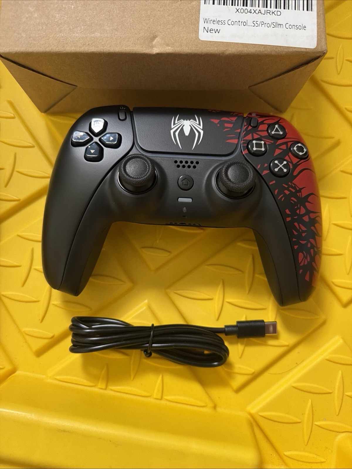 Wireless Ergonomic Spider-Man Controller Black Red PlayStation 5