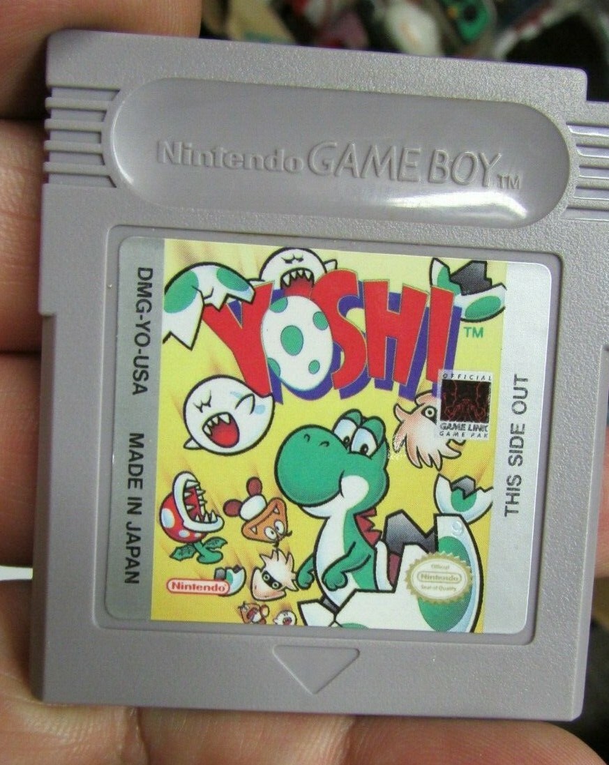 Original Nintendo Game Boy Handheld System DMG-01 & Original YOSHI WORKS GREAT