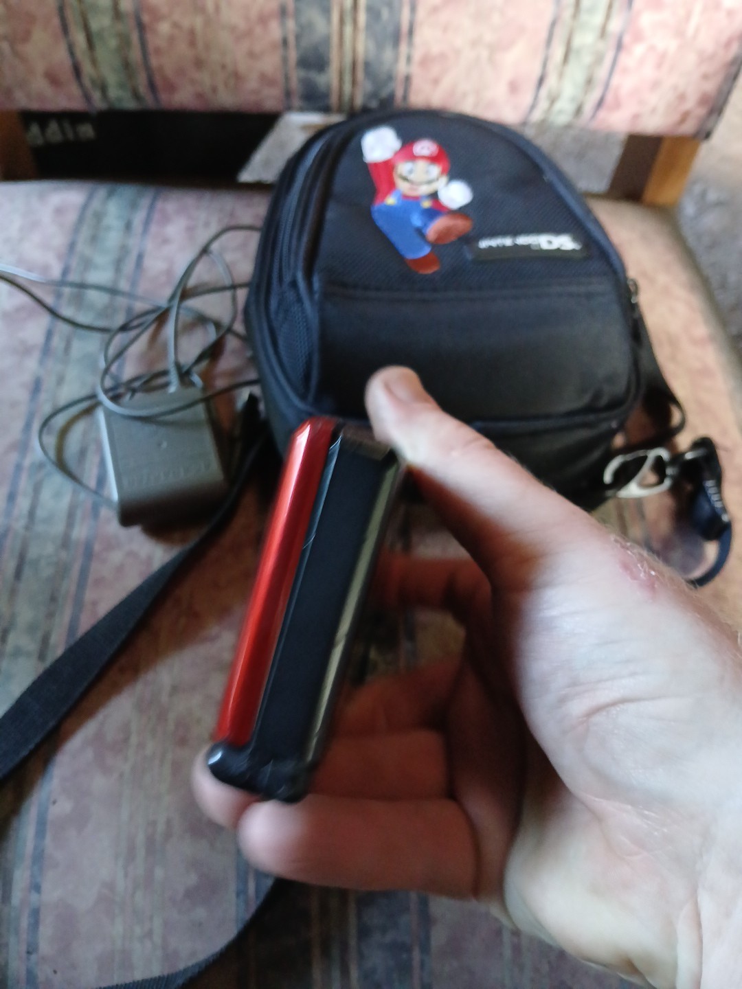 Nintendo DS Lite Crimson Handheld System – Red/Black