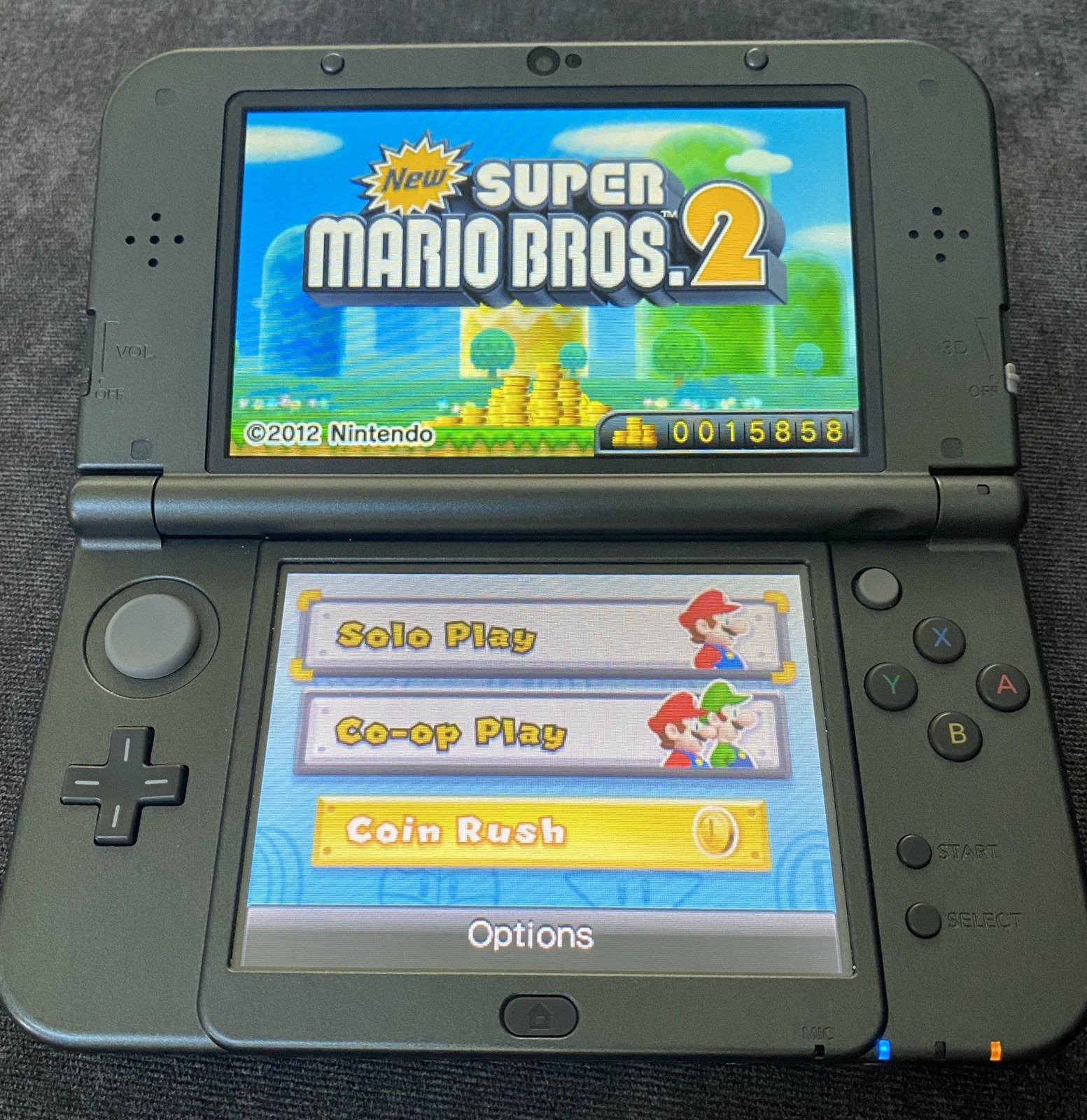 New Super Mario Bros 2, 3DS (Complete in Box CIB, Excellent Condition)