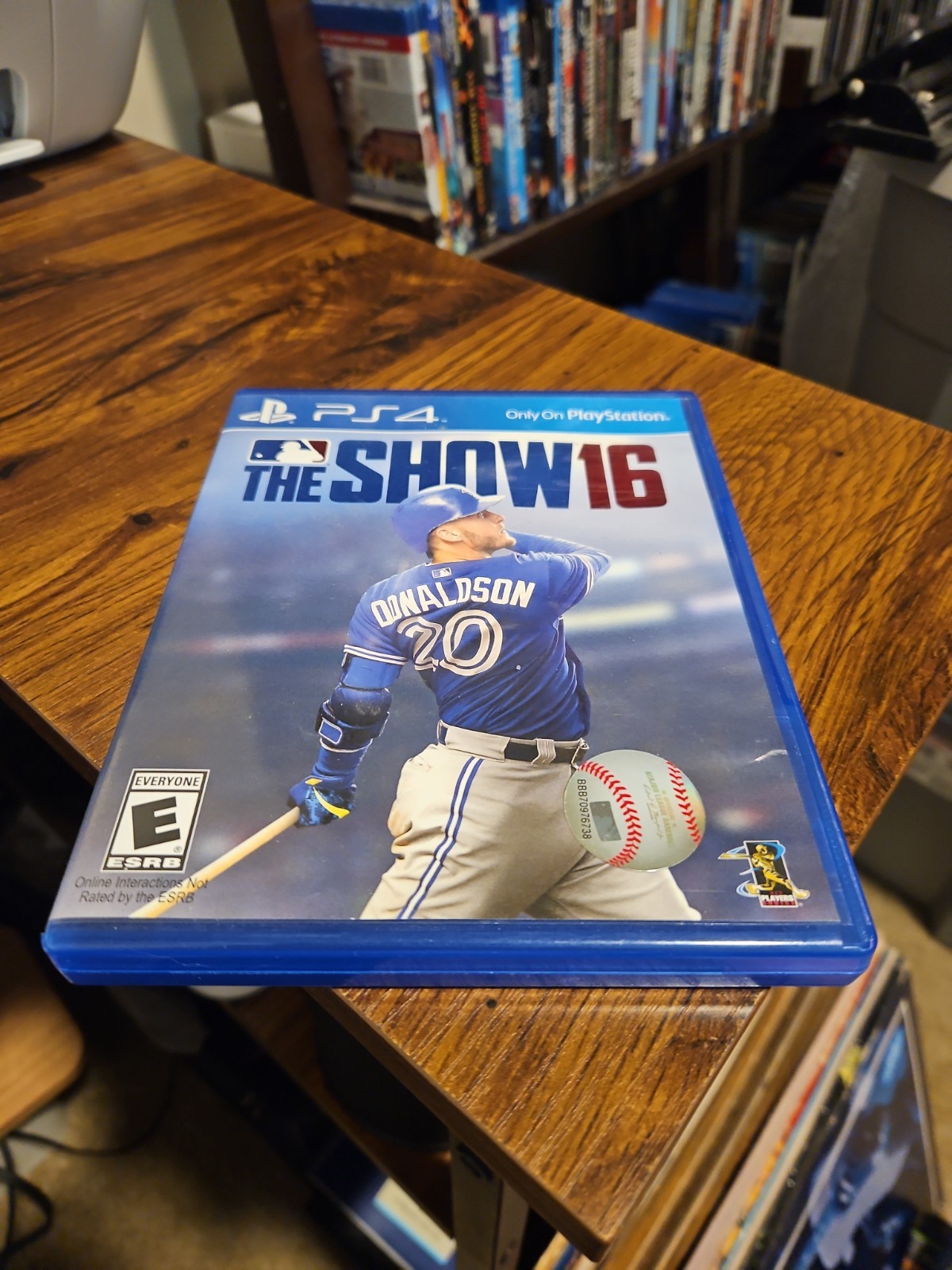 MLB: The Show 16 & The Show 18 (Sony PlayStation 4, 2016)