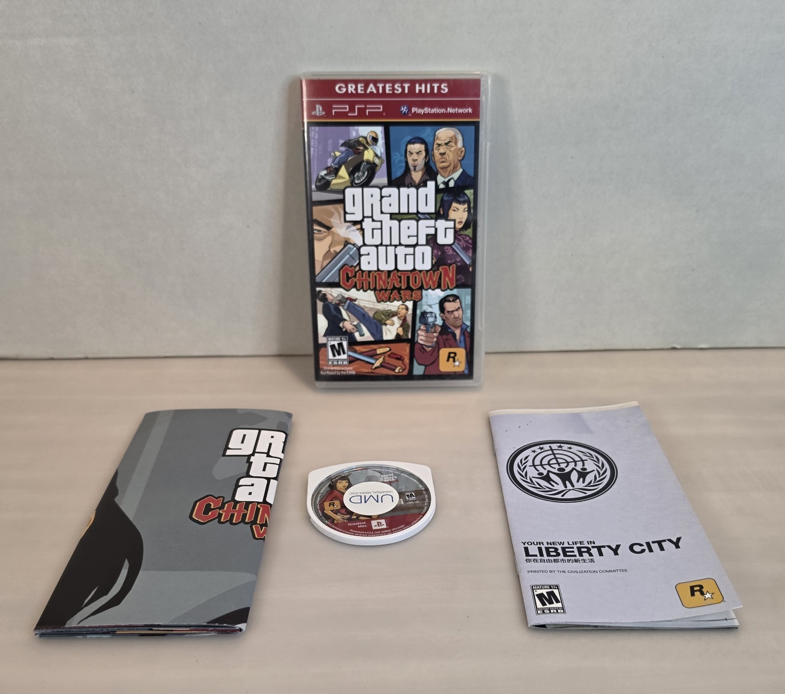 GTA Grand Theft Auto Chinatown Wars Sony PSP 2009 CIB w/Poster & Manual Tested