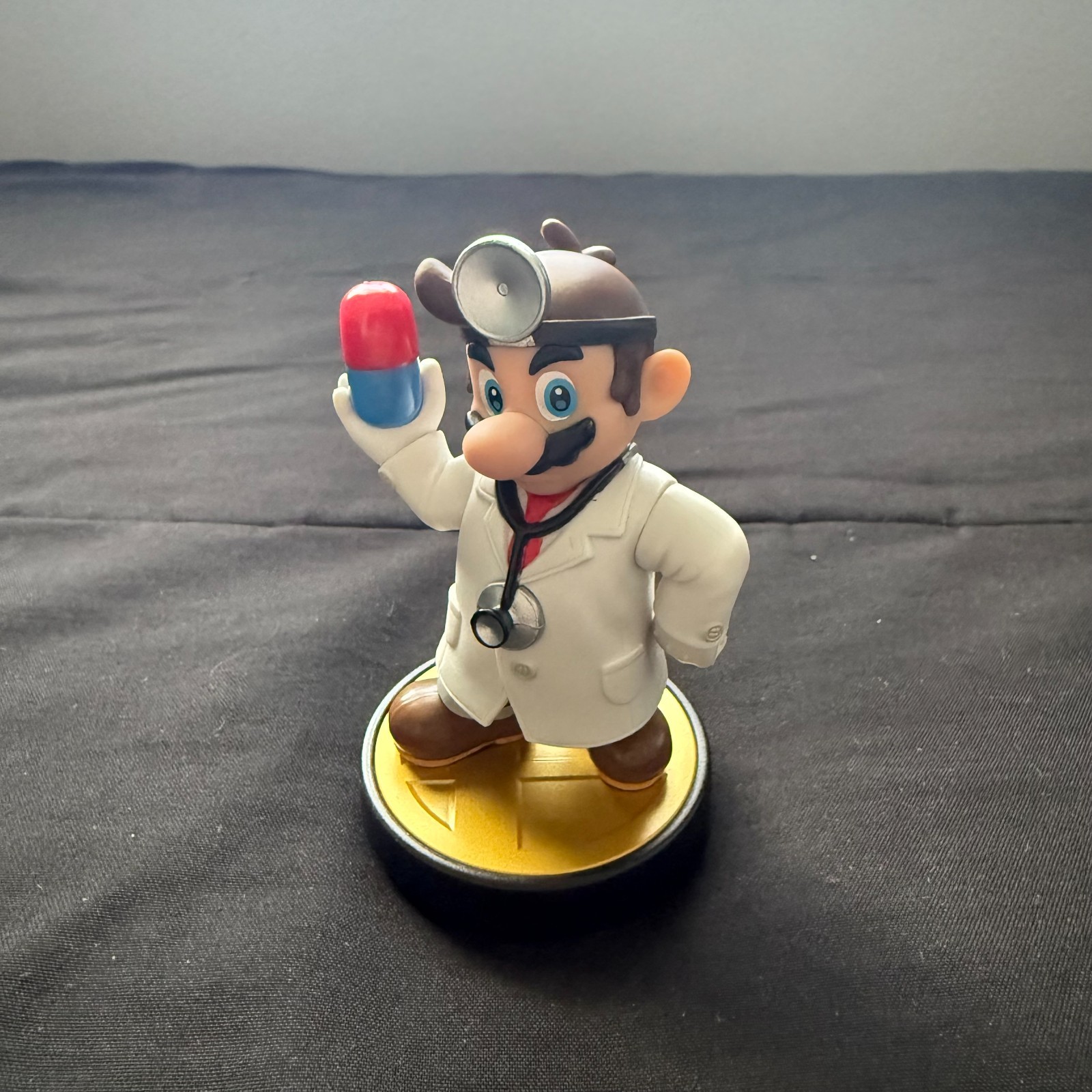 Nintendo Amiibo Dr. Mario Super Smash Bros Series Loose Figure Switch Wii U 3DS