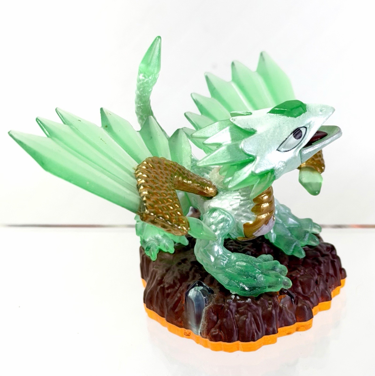 Skylanders Giants Jade Flashwing Figure Loose w/ Trading Card & Sticker