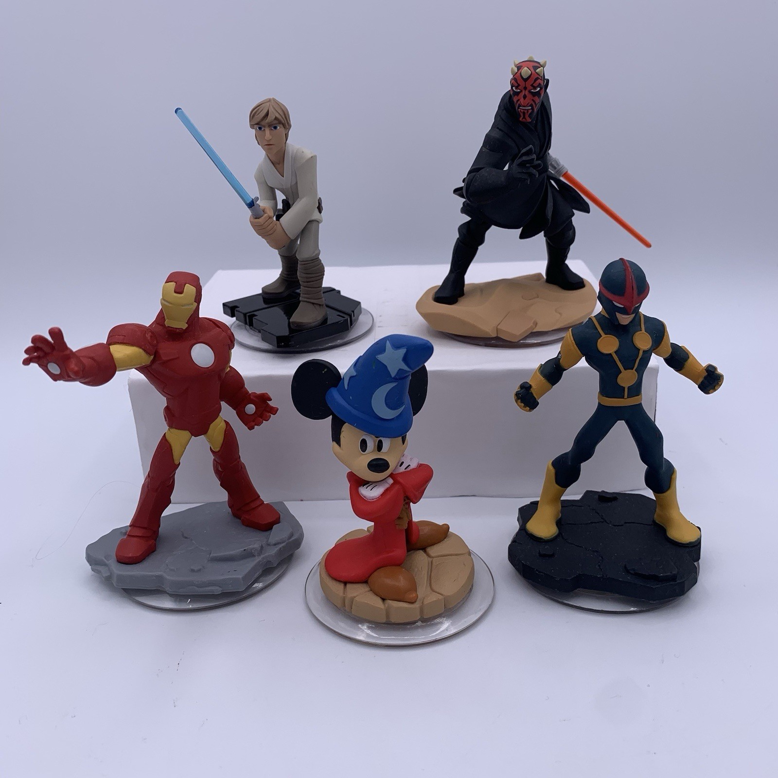 Disney Infinity (Mixed Lot of 5) 1.0 & 2.0 3.0 Action Figures Star Wars Marvel