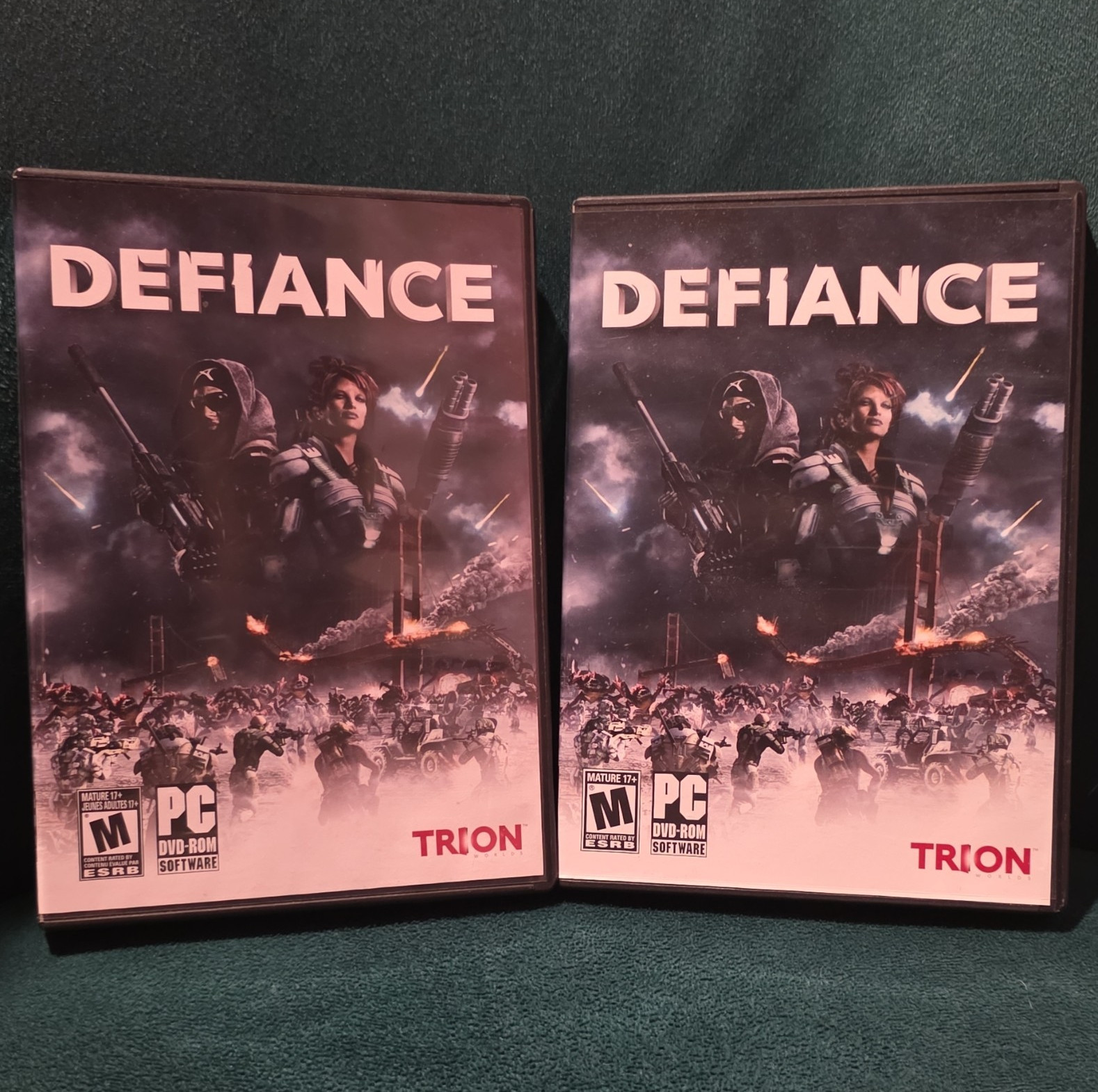 Trion Defiance PC Shooter Game, Multiplayer Online, M Mature Set Of 2