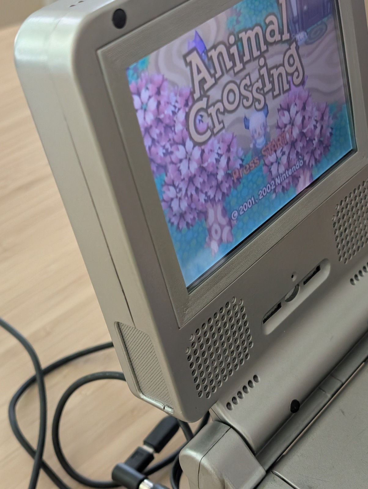 GameCube Intec Screen Silver – New Screen – 640×480 – Totally Remade
