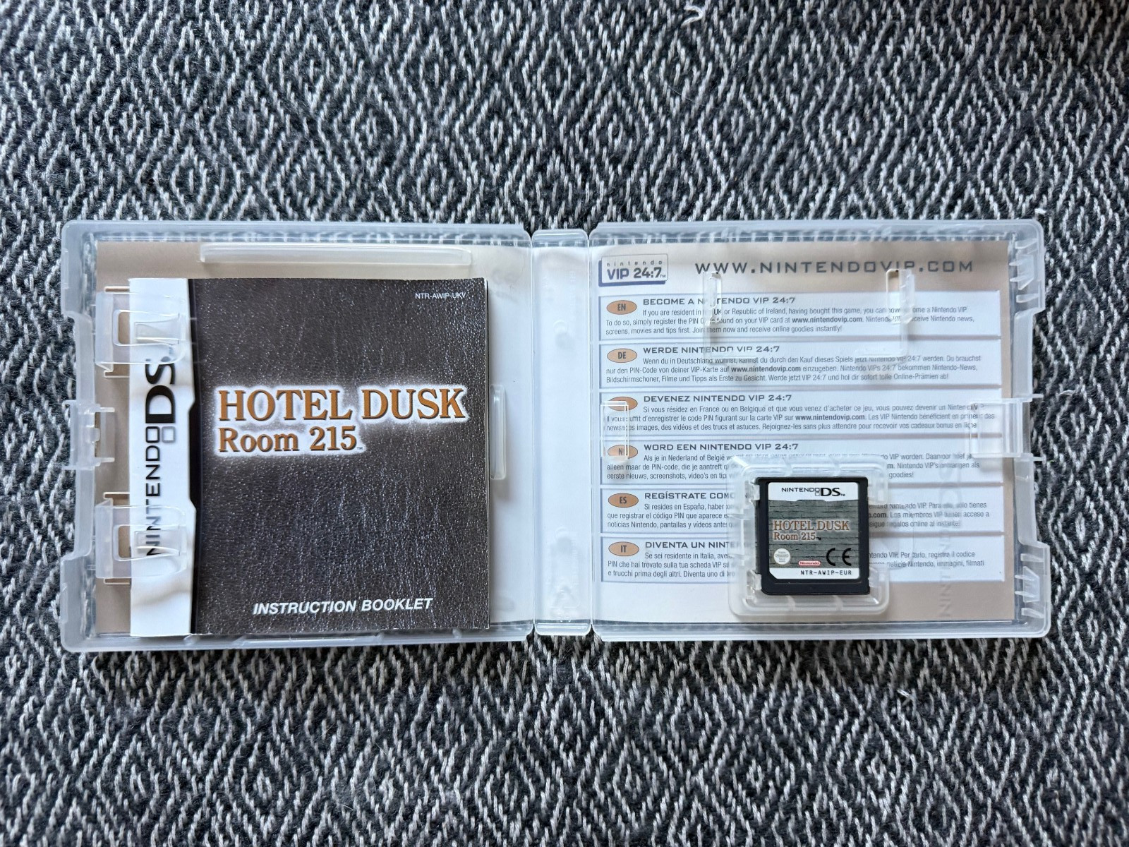 ds Hotel Dusk Room 215 Game (Works On US Consoles) REGION FREE PAL