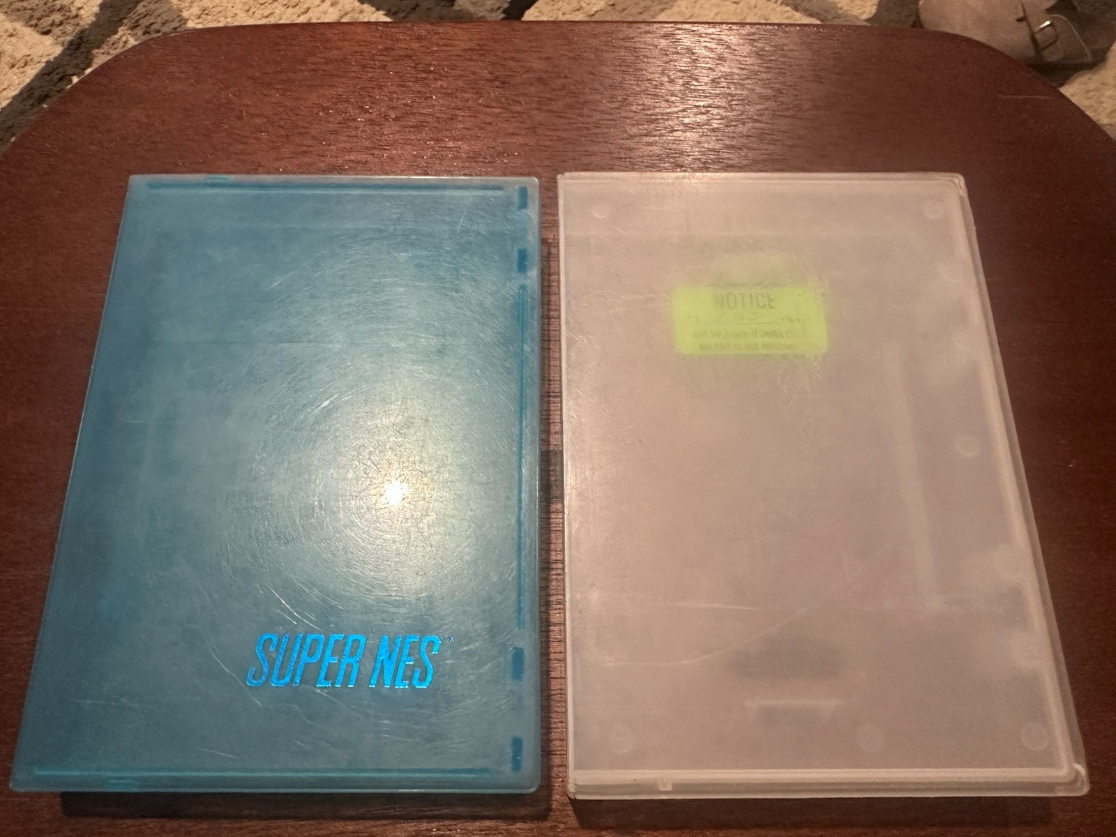 Super Nintendo NES Original Vintage Clamshell Blue Case Plastic